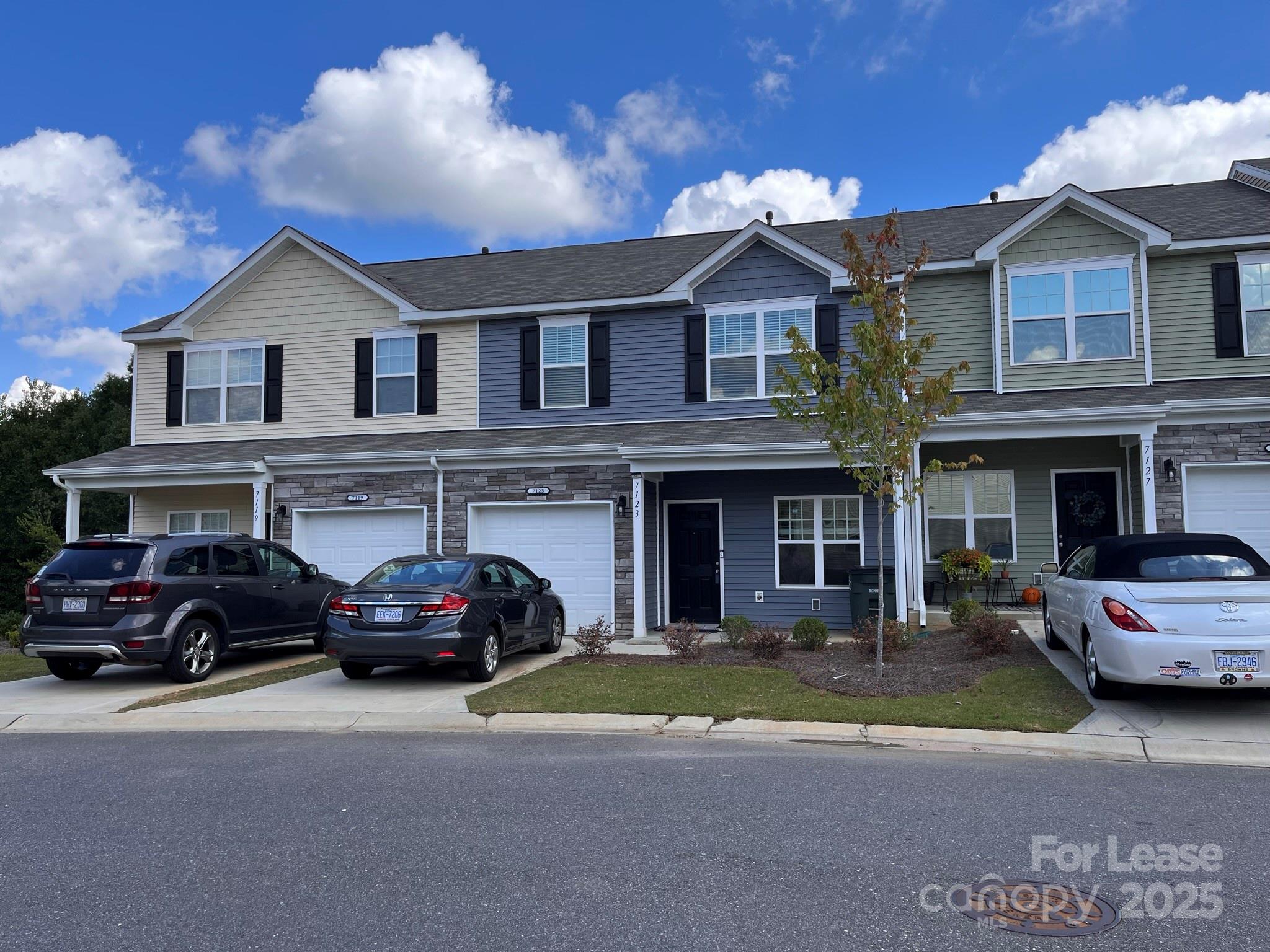 McDowell Crossing - Residential Lease