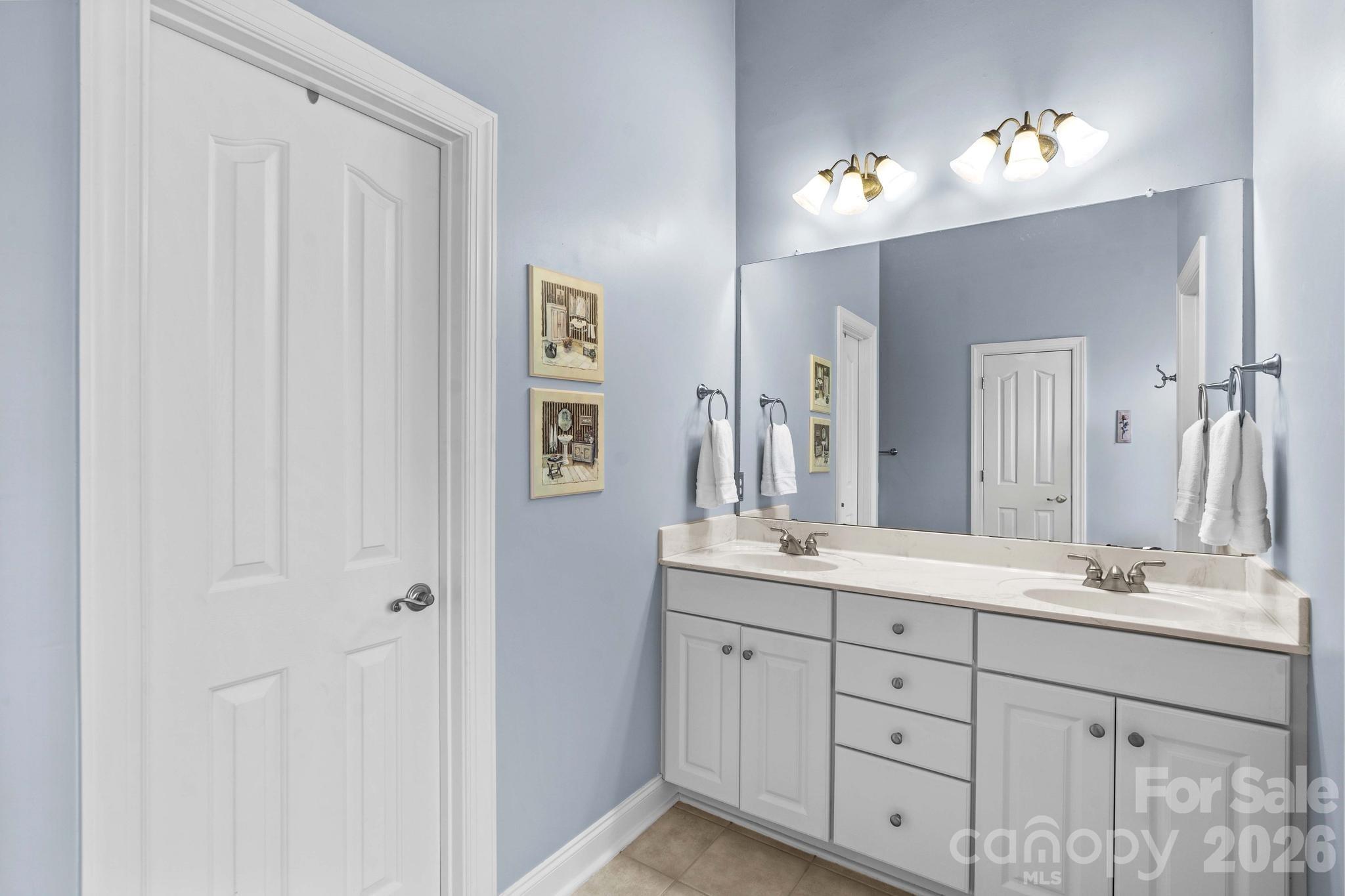 Cowans Ford Country Club - Residential