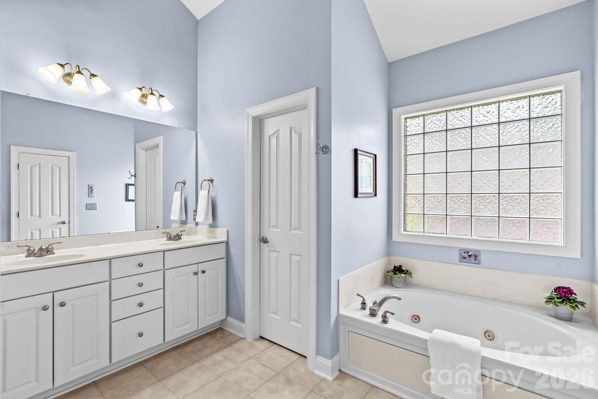 Cowans Ford Country Club - Residential