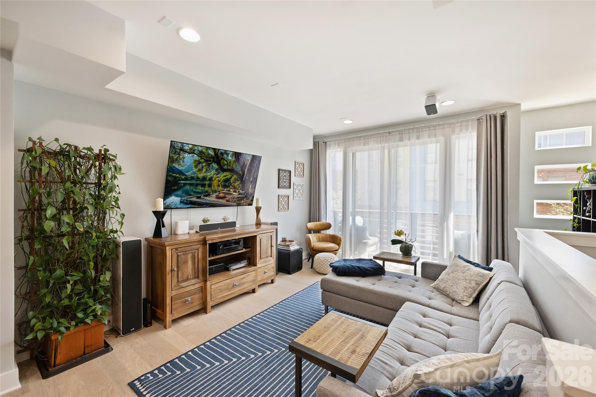 1651 Duckworth Avenue