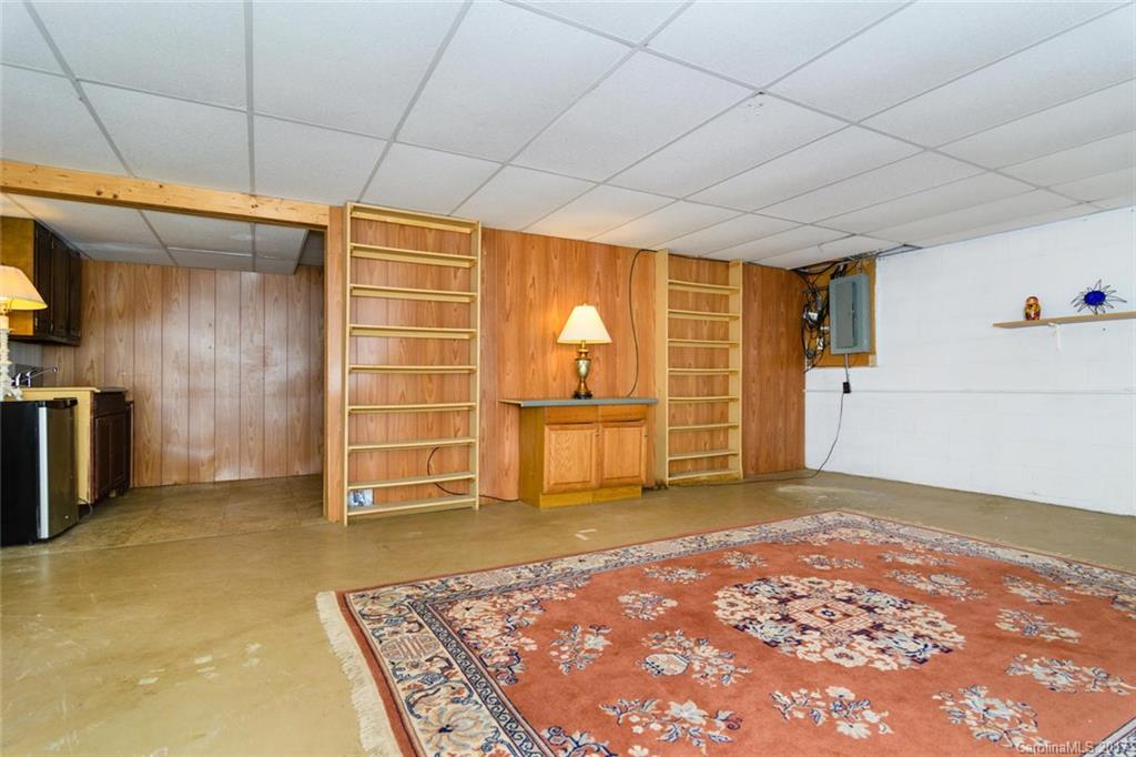 Dogwood Knolls - Residential