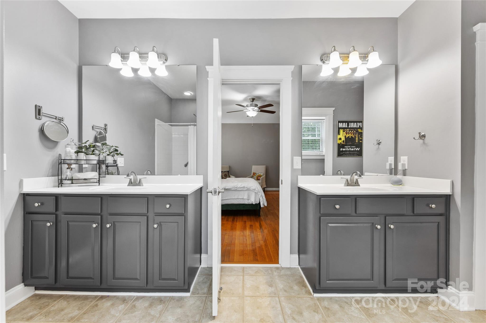 Lake Shore - Residential