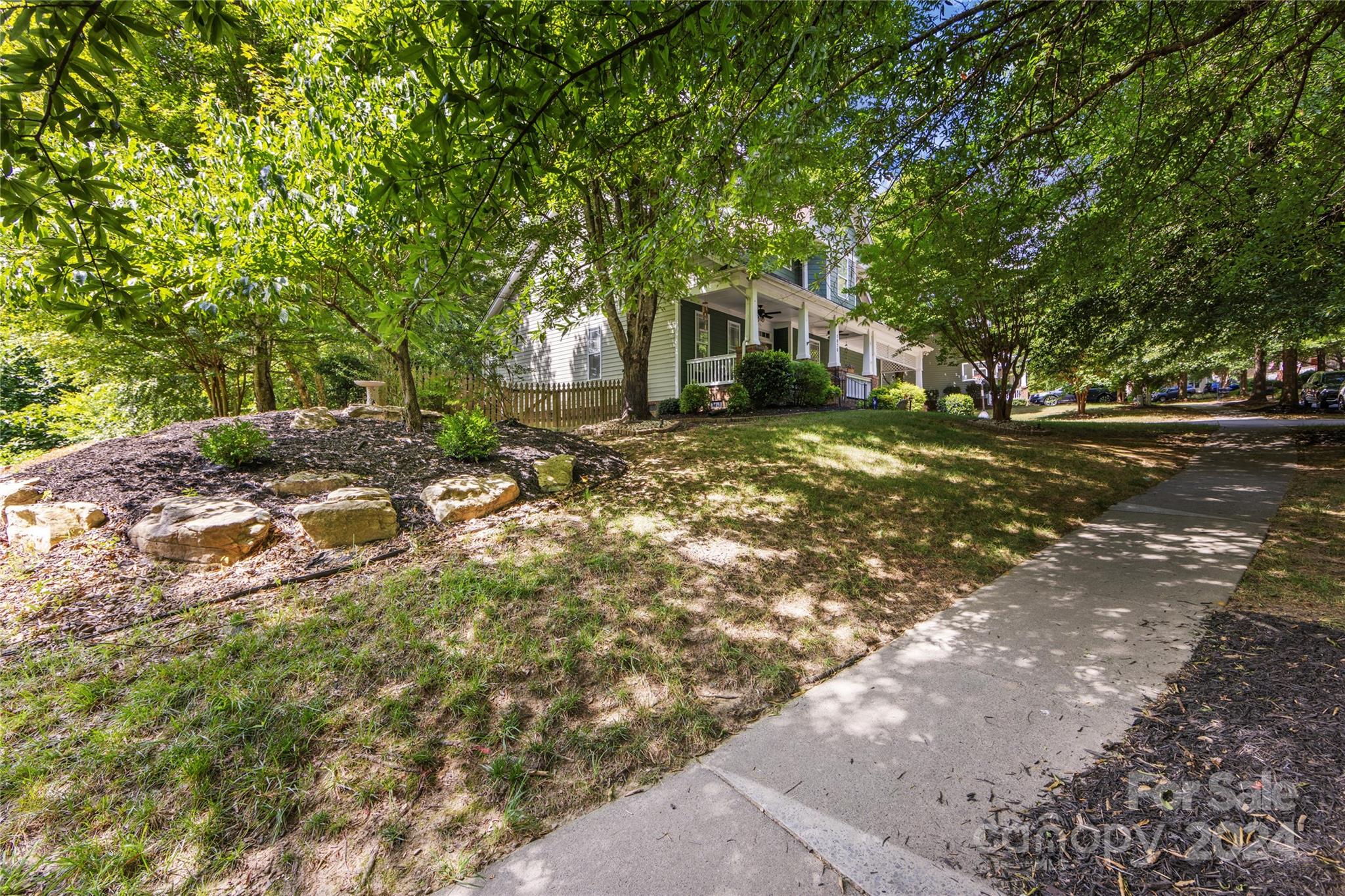 Lake Shore - Residential