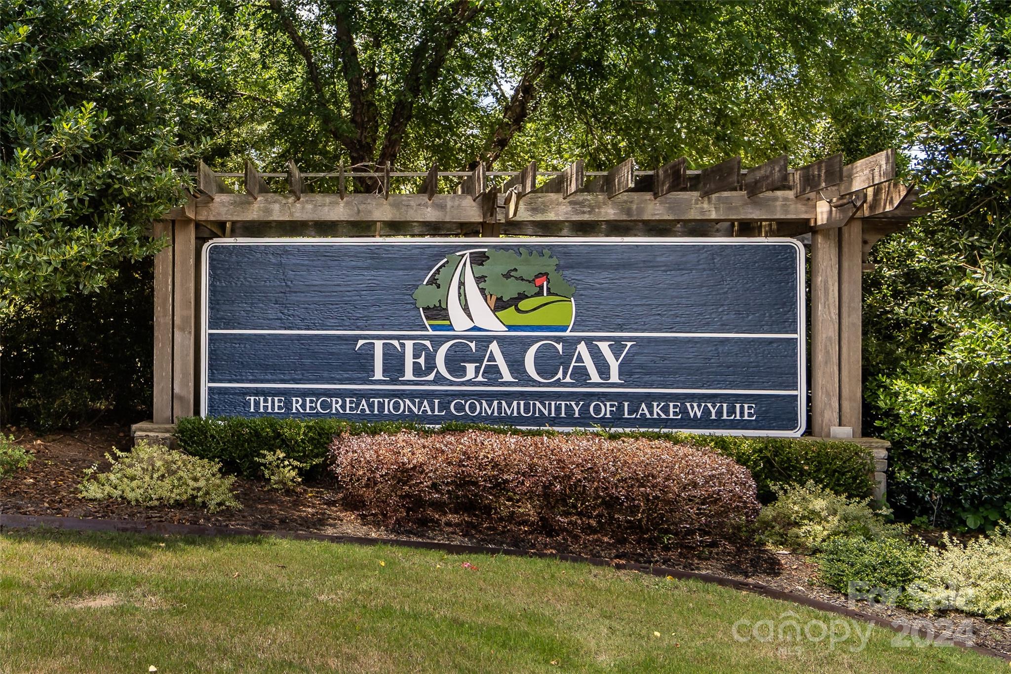 Lake Shore - Residential