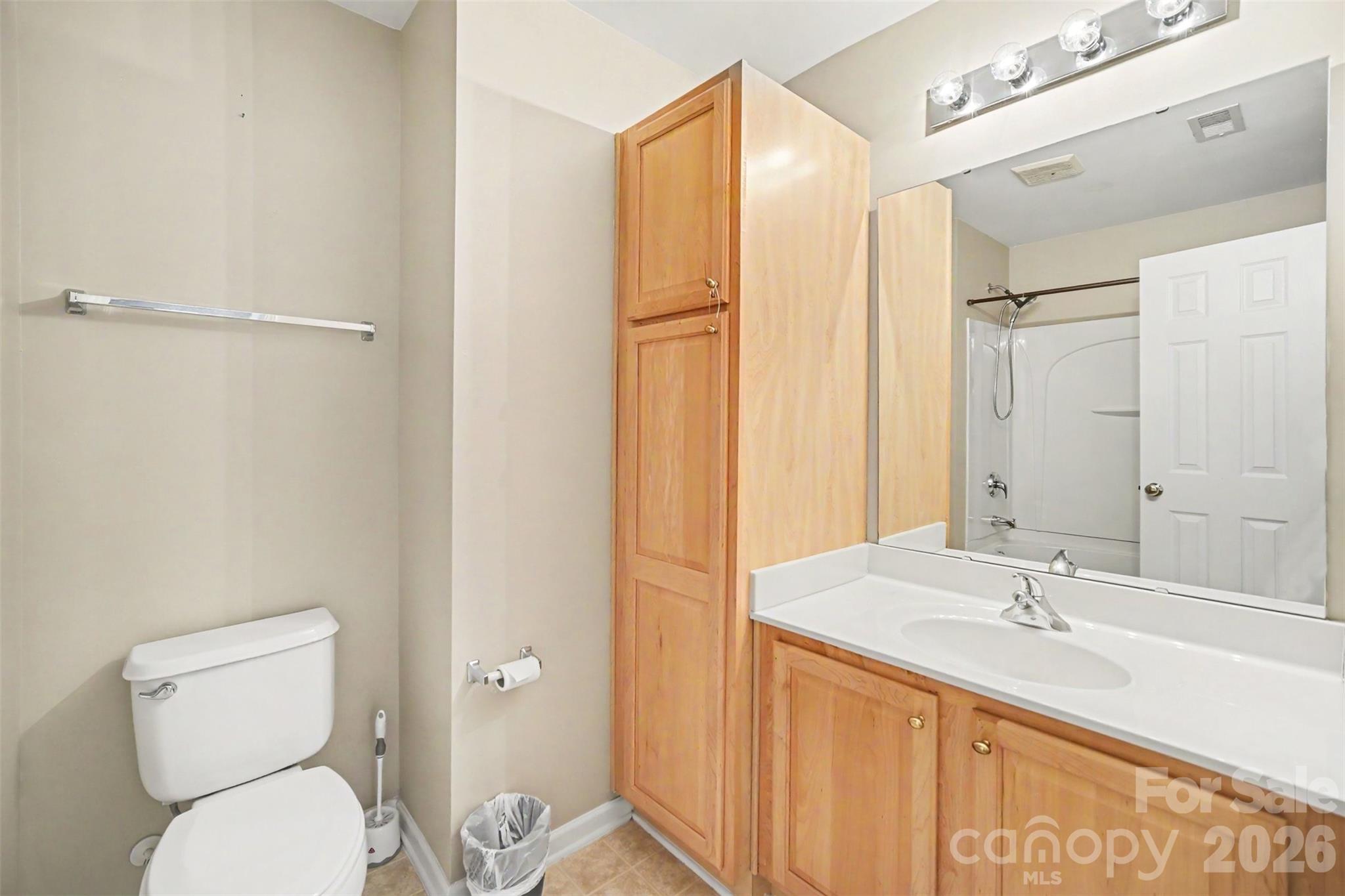 Cascades at River Crossing - Residential