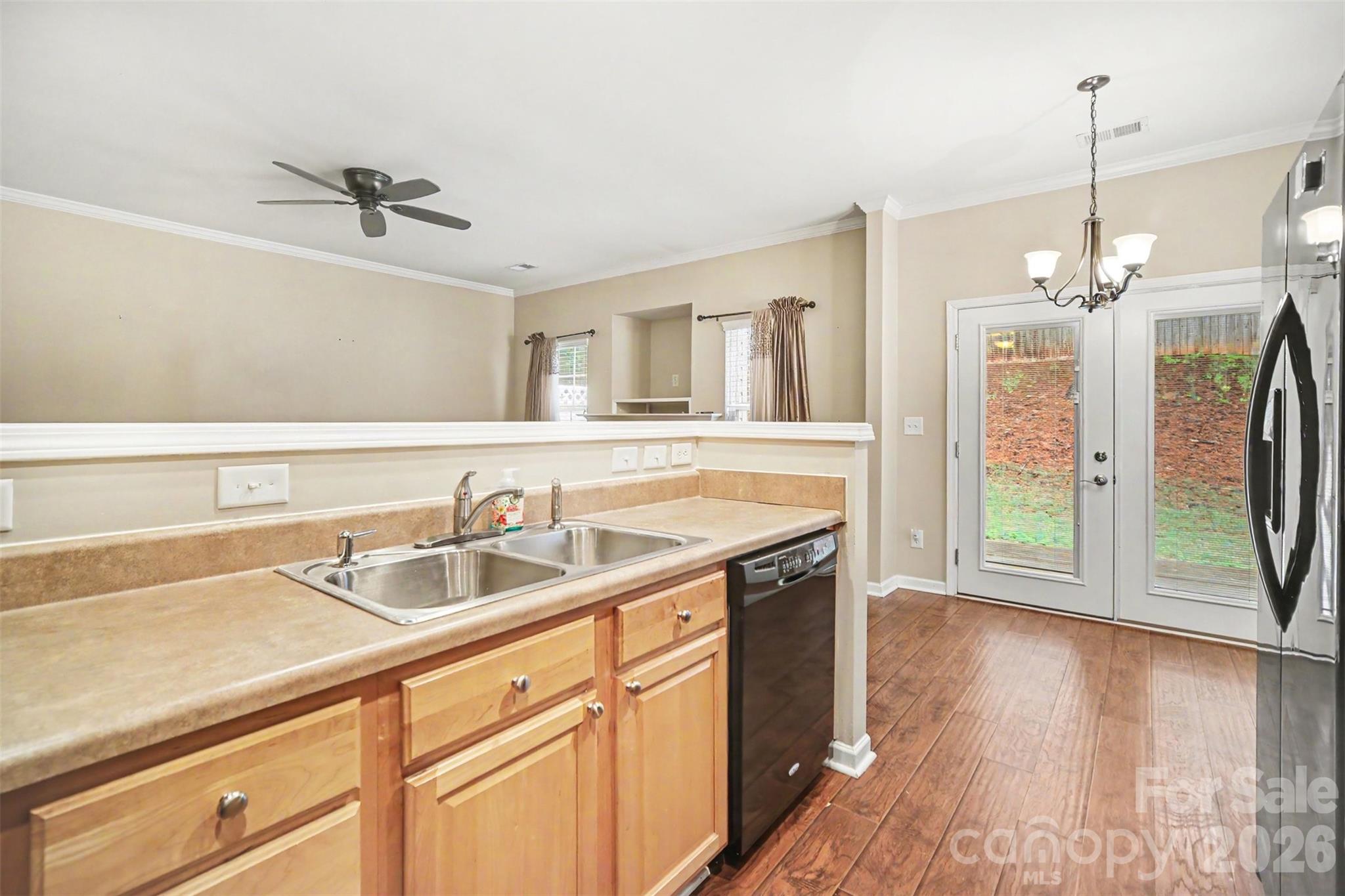 Cascades at River Crossing - Residential