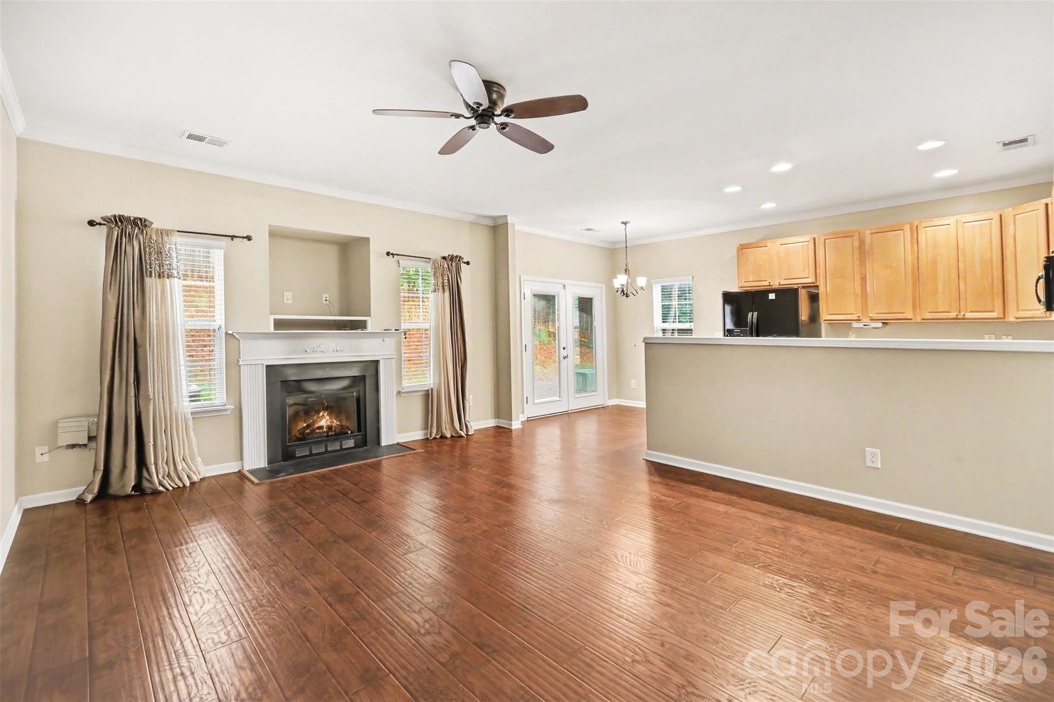 Cascades at River Crossing - Residential