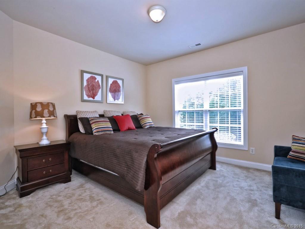 Overlook - Residential Lease