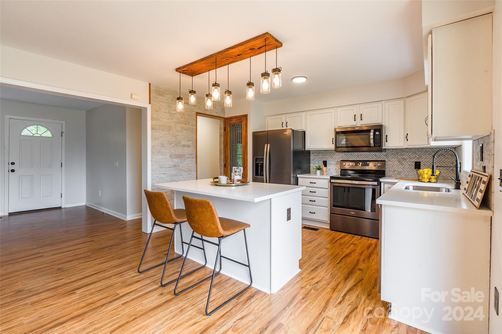 Sunset Valley - Residential