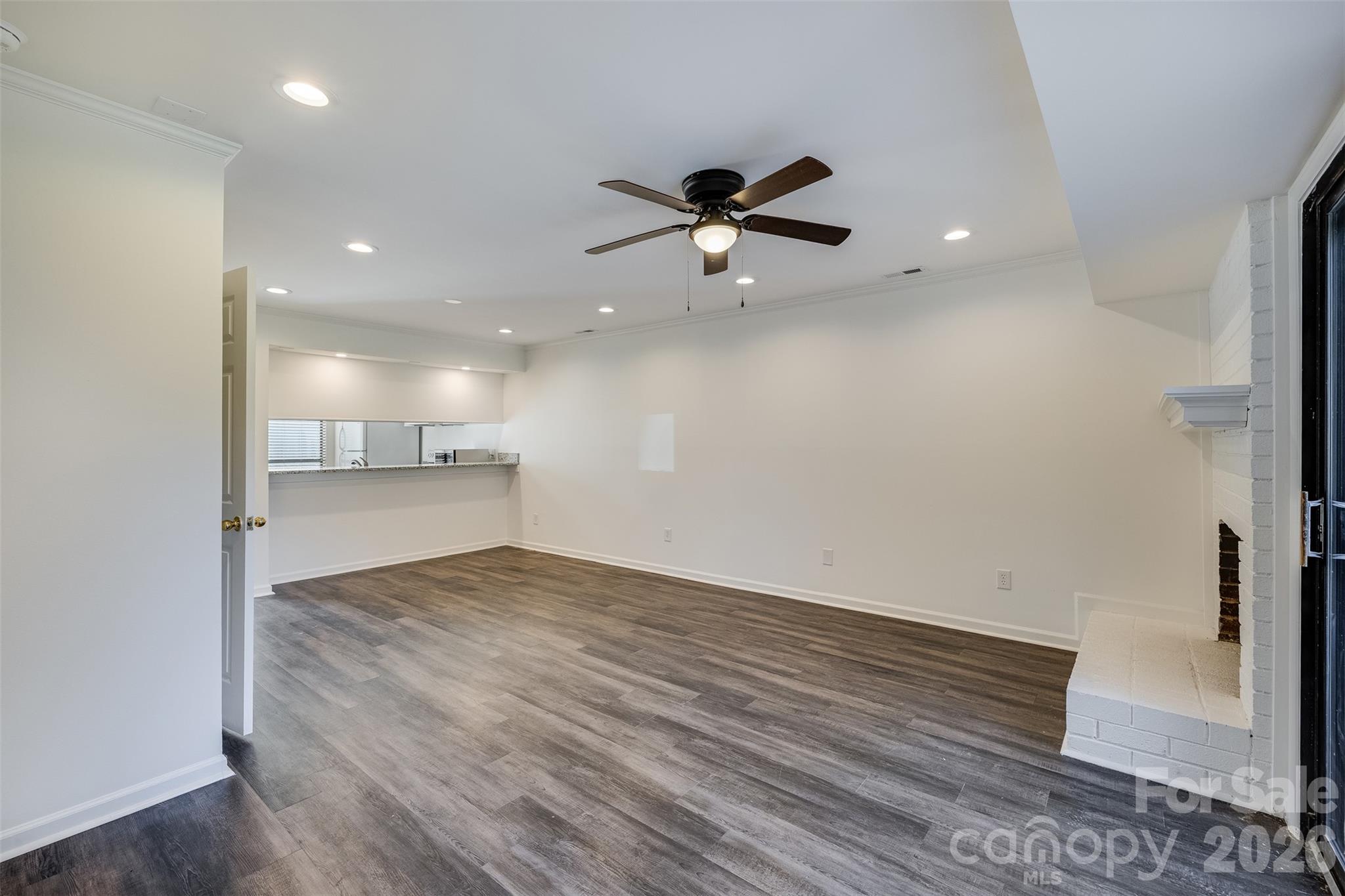 Carmel Crossing - Residential