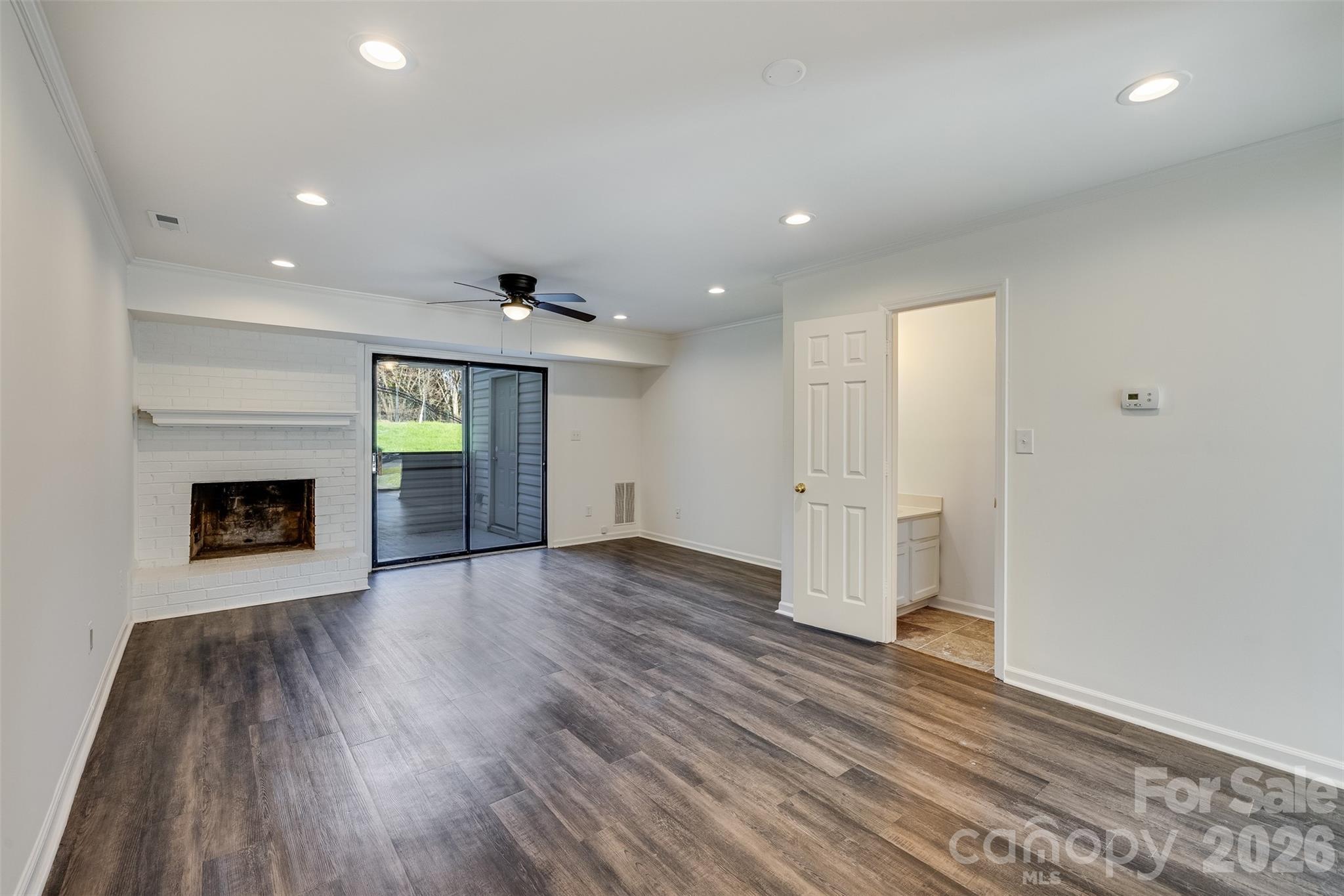 Carmel Crossing - Residential