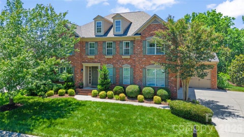 Photo of 3207 Lakehurst Crossing, Matthews, NC 28104 (MLS # 4389517)