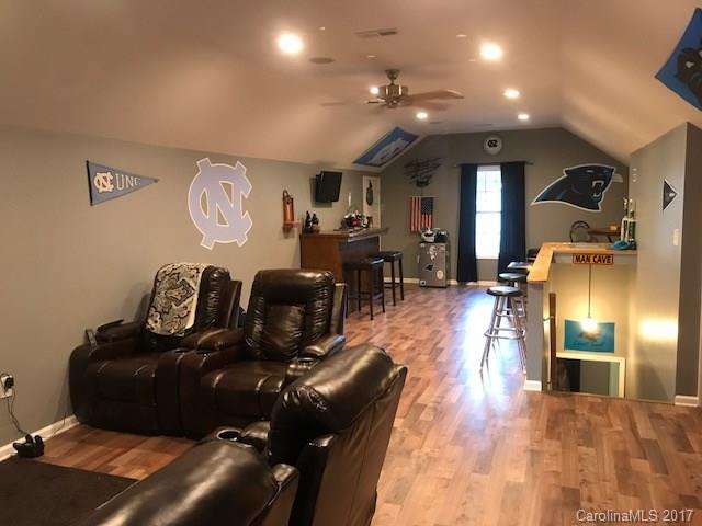 Hunters Ridge - Residential