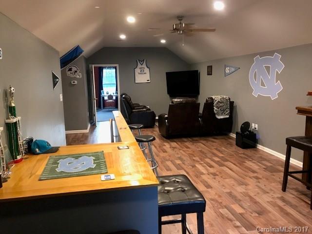 Hunters Ridge - Residential