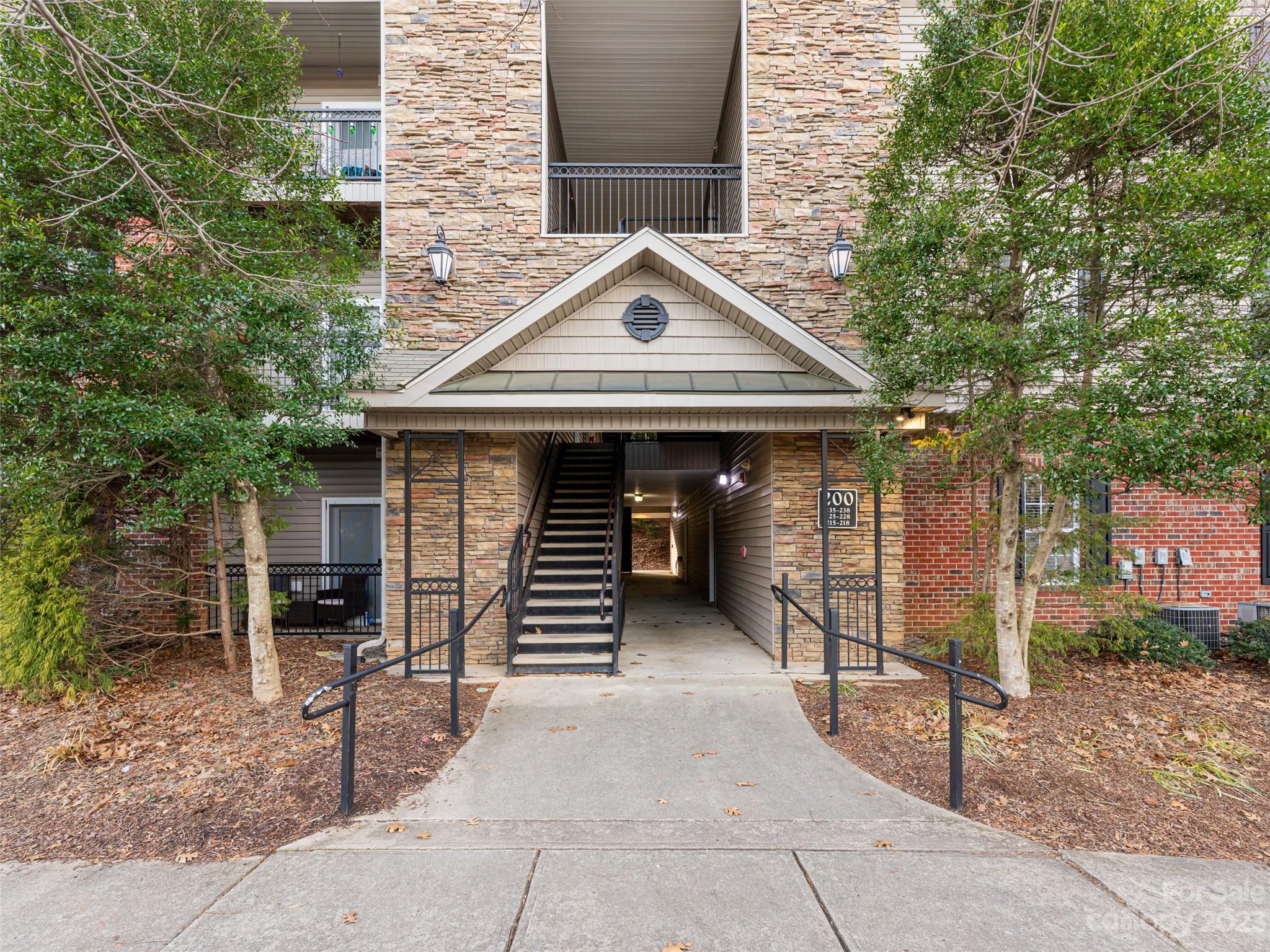 Grove Appeldoorn Condo - Residential