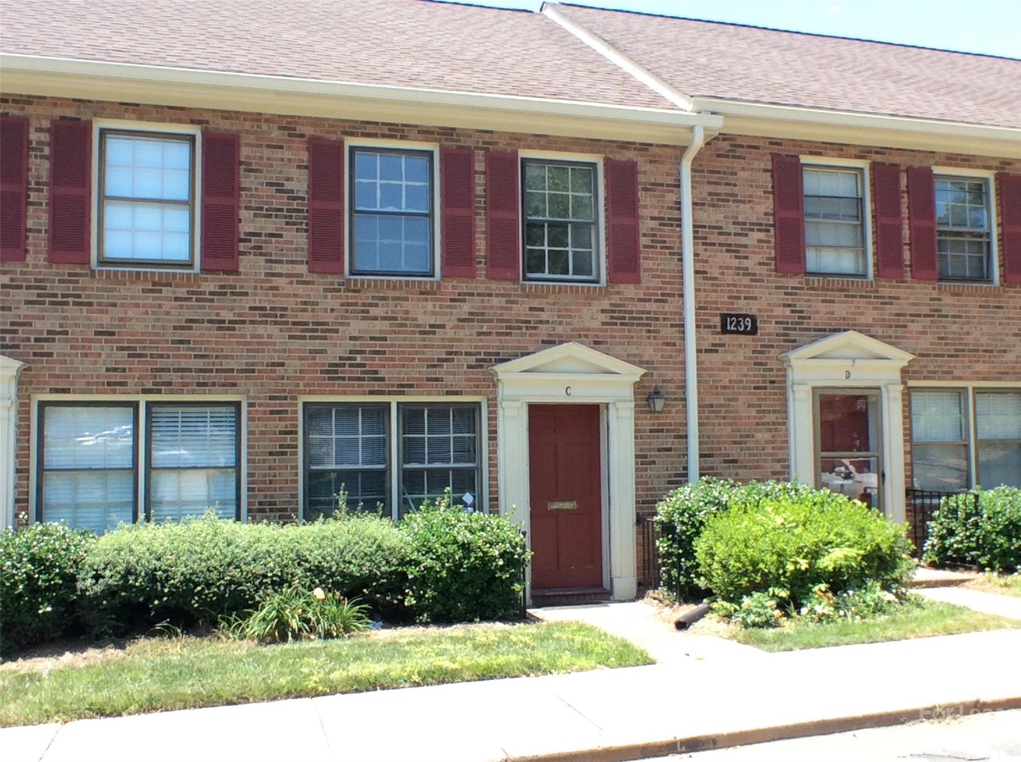 Carriage House - Residential Lease