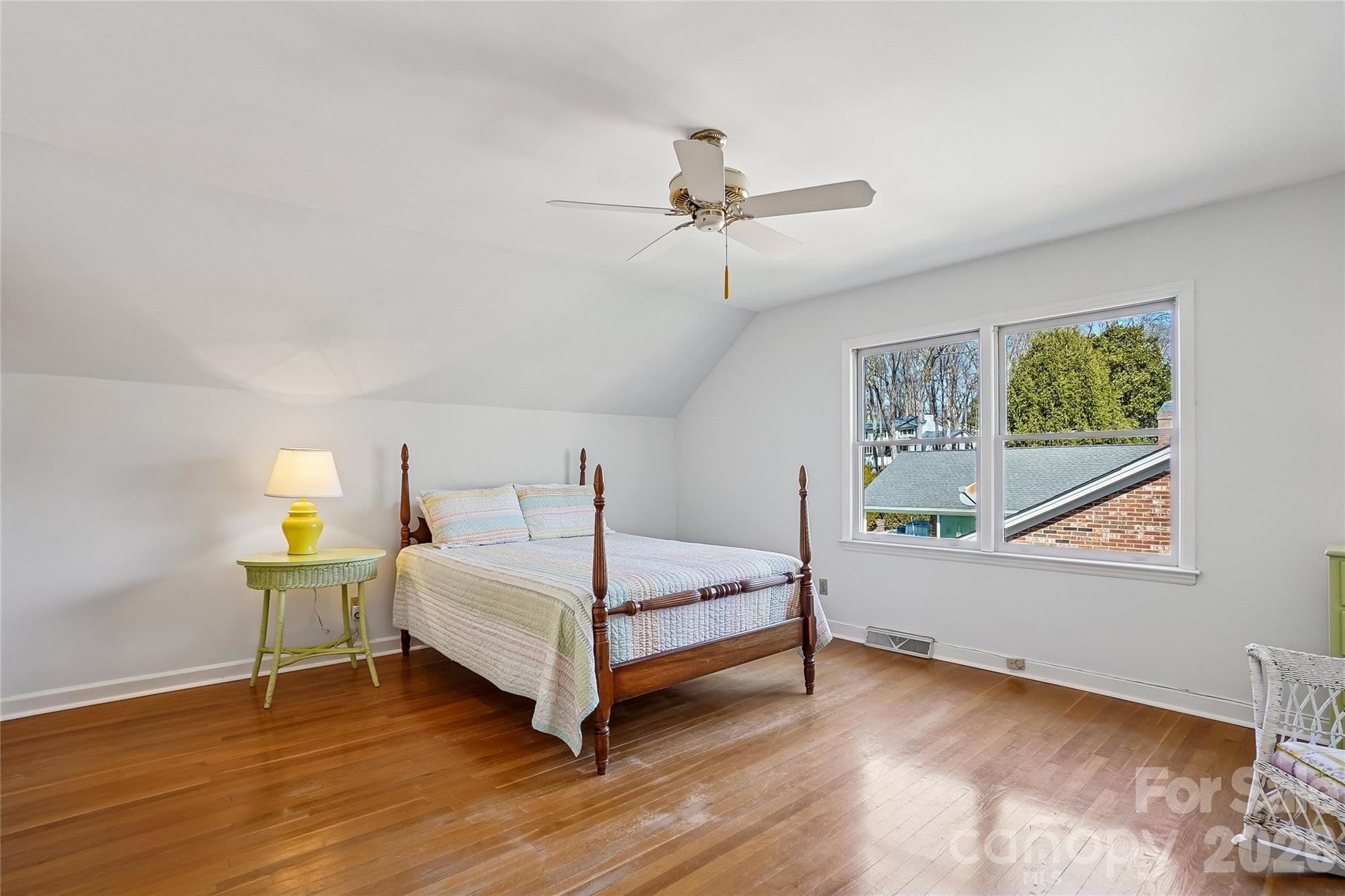 Lansdowne - Residential