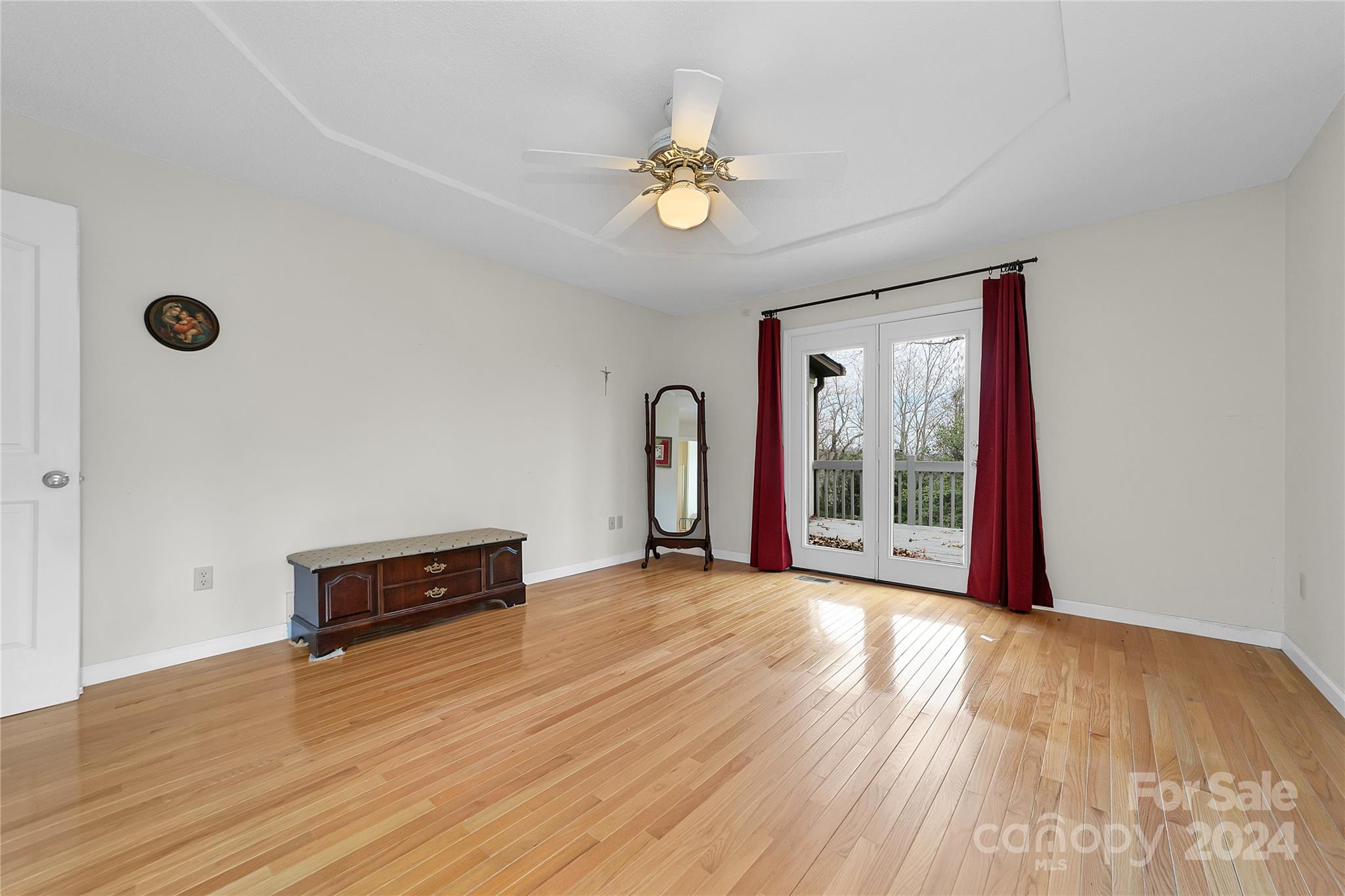 Connestee Falls - Residential