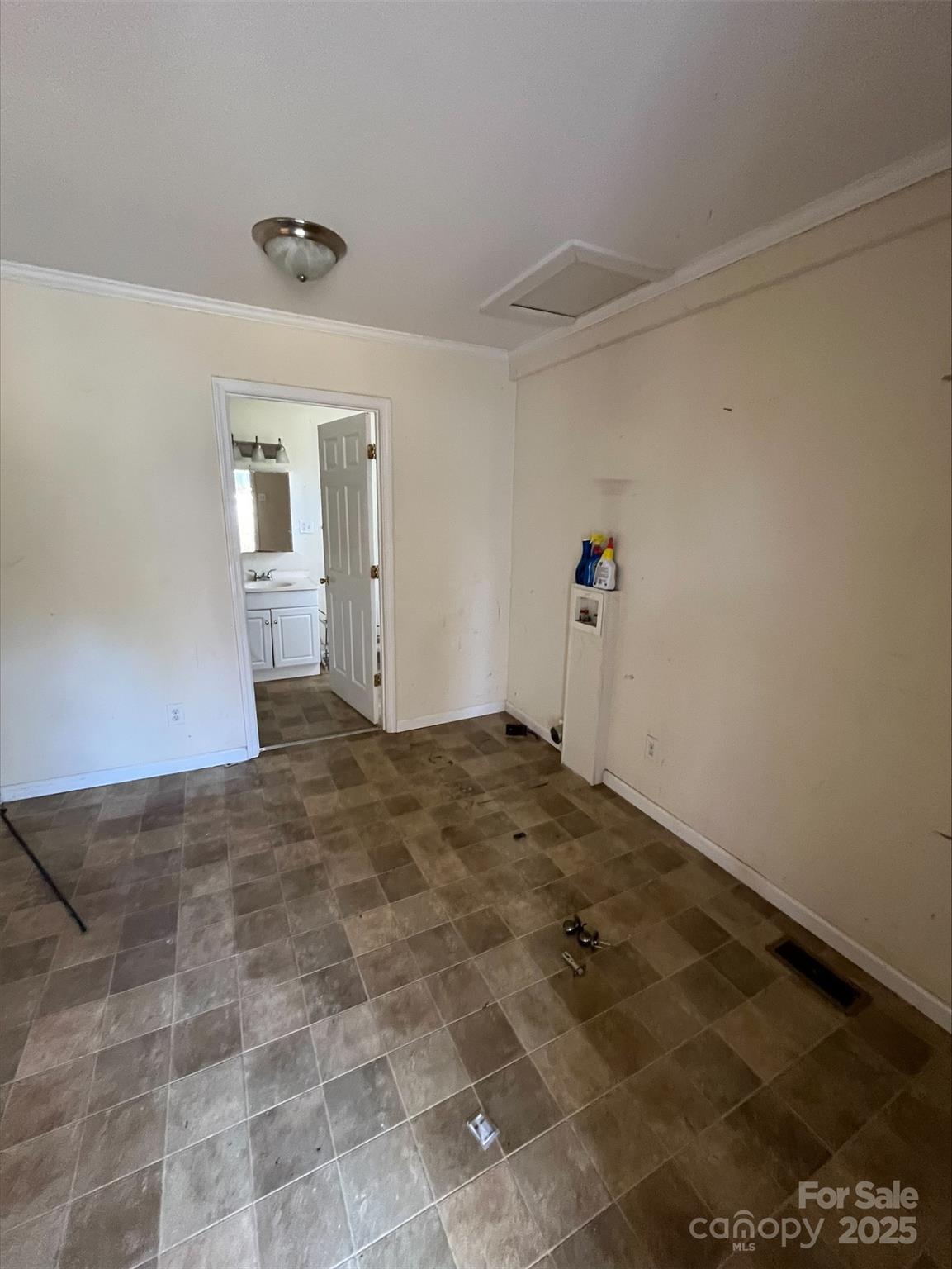 20445 Saint Martin Road