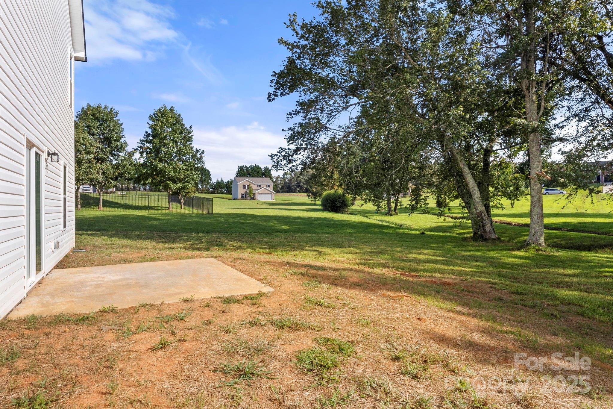 109 vintage woods Court