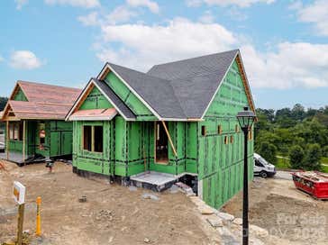165 Martha Avenue Hendersonville NC 28792