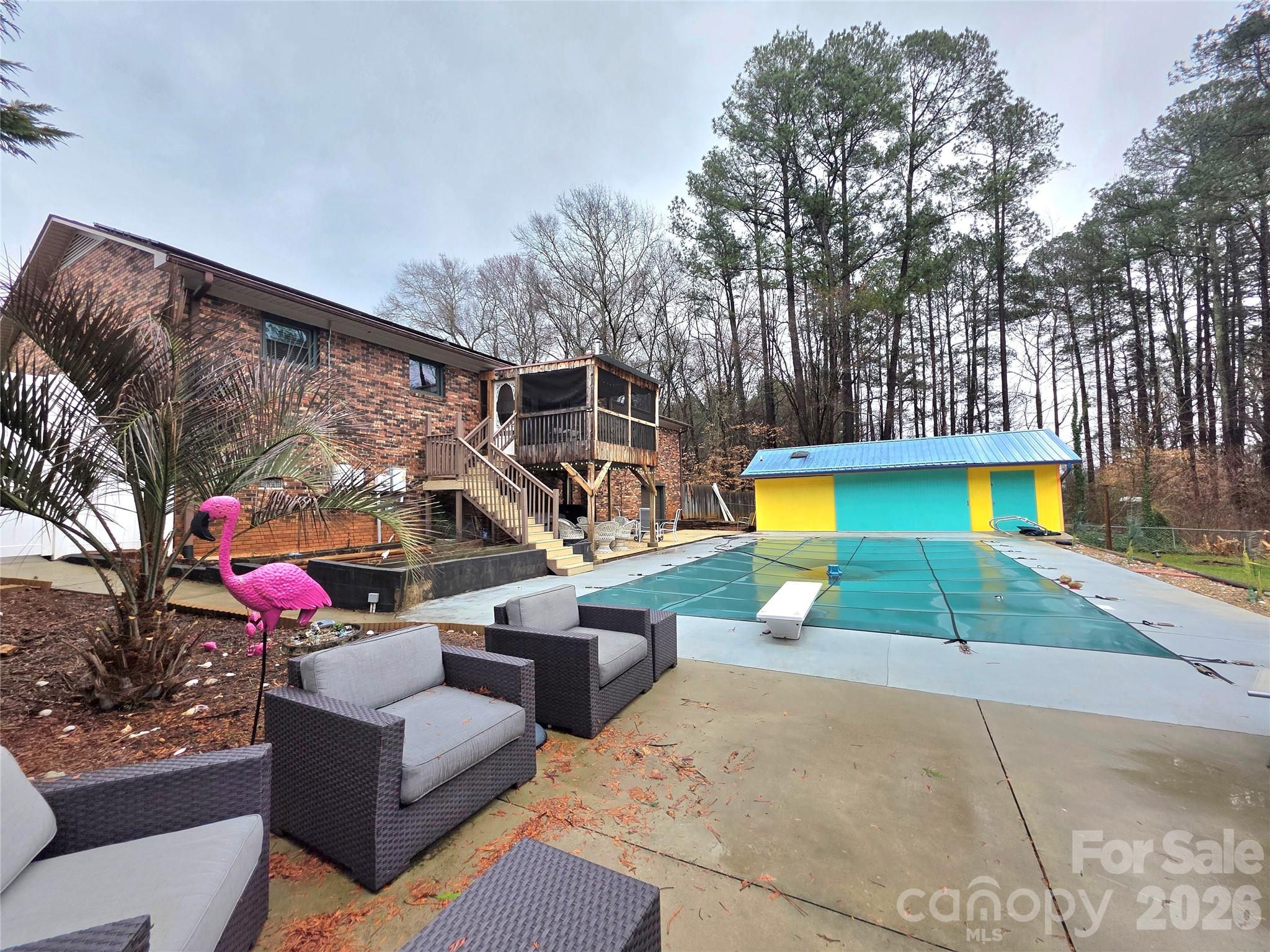 1421 Whispering Hill Trail