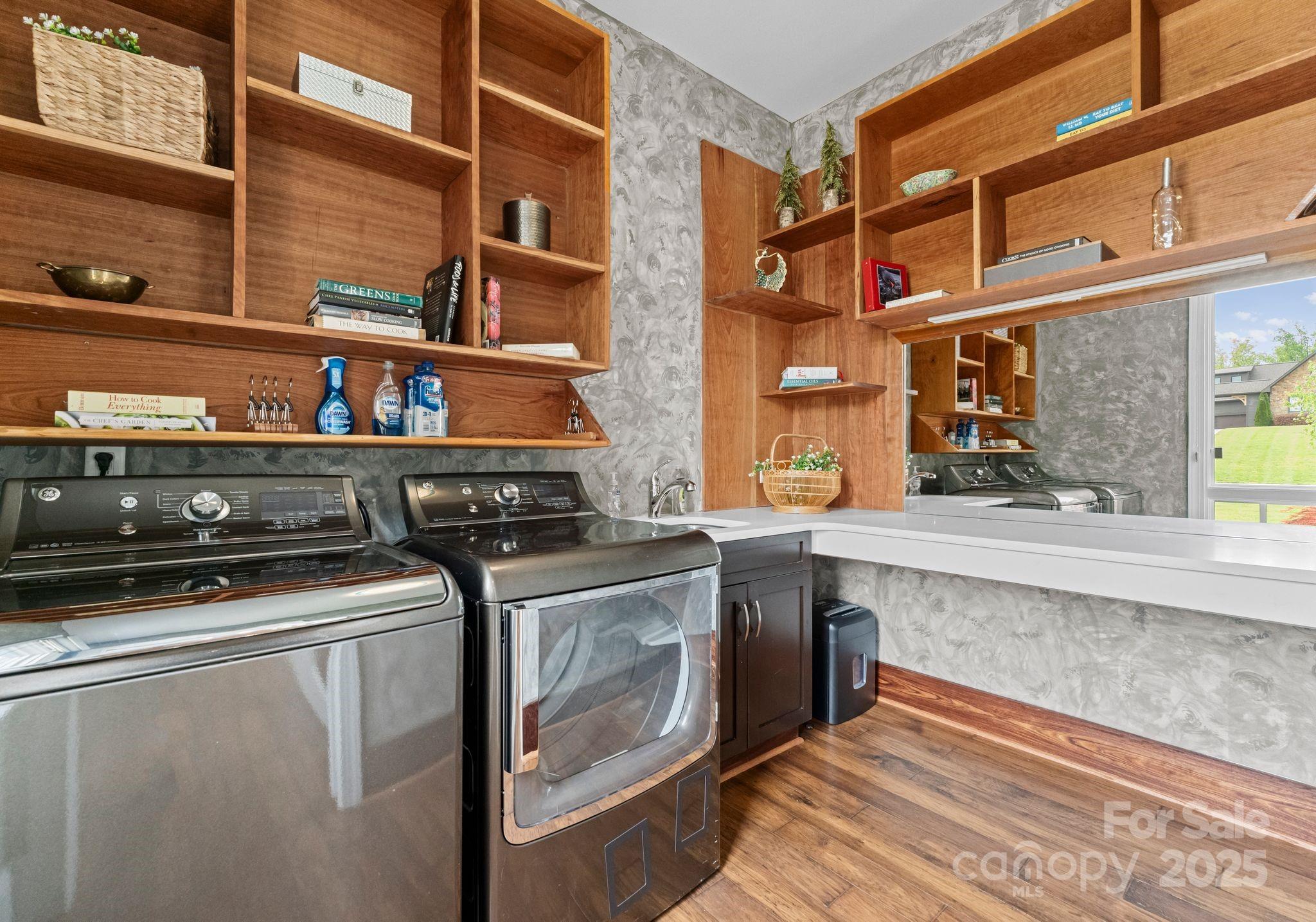 Pinnacle Ridge - Residential