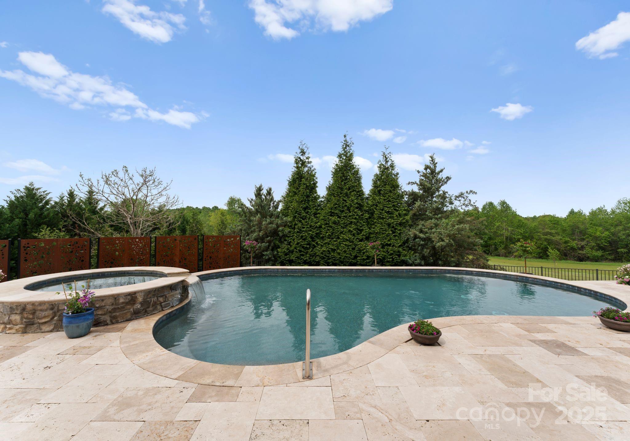 Pinnacle Ridge - Residential