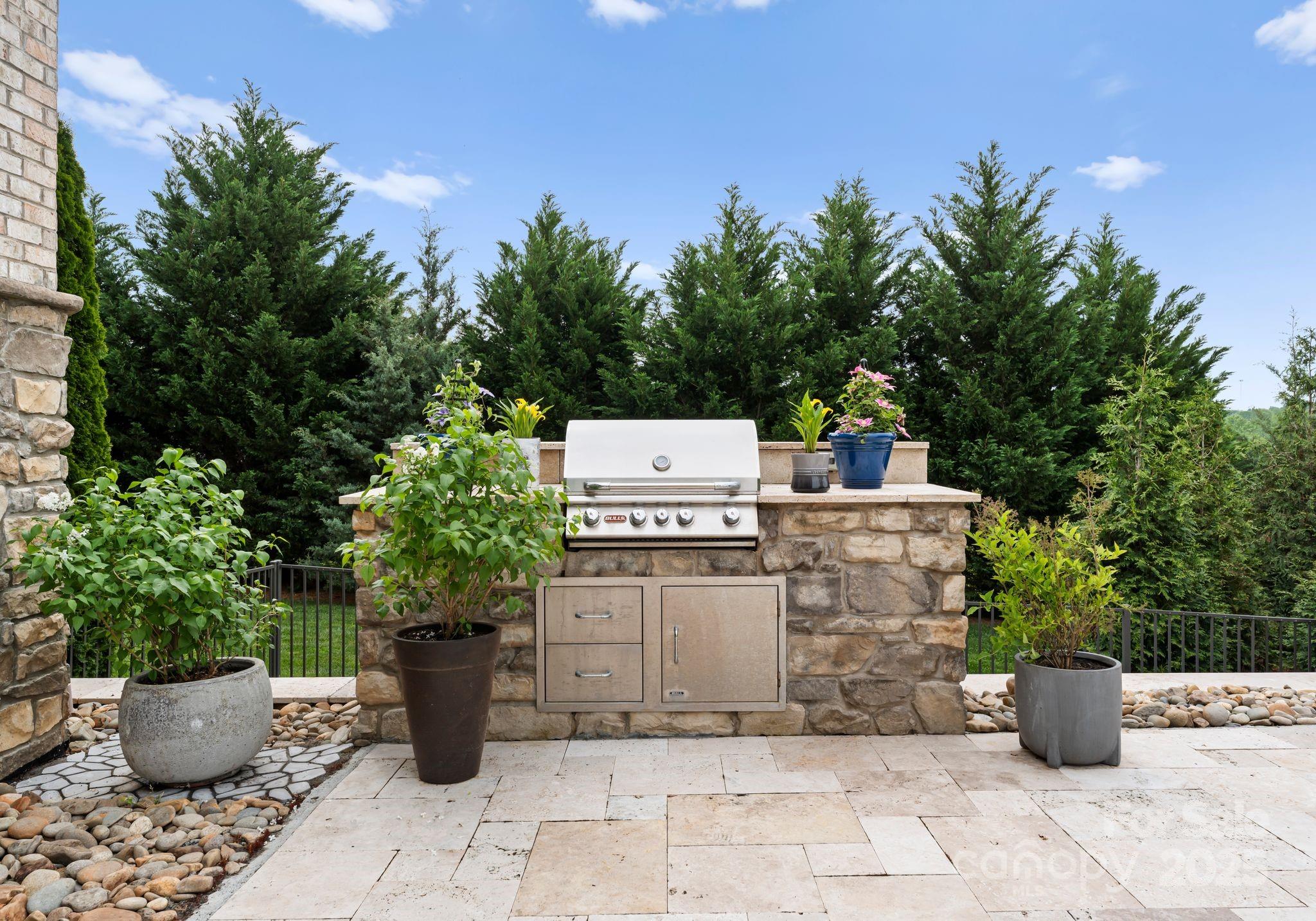 Pinnacle Ridge - Residential