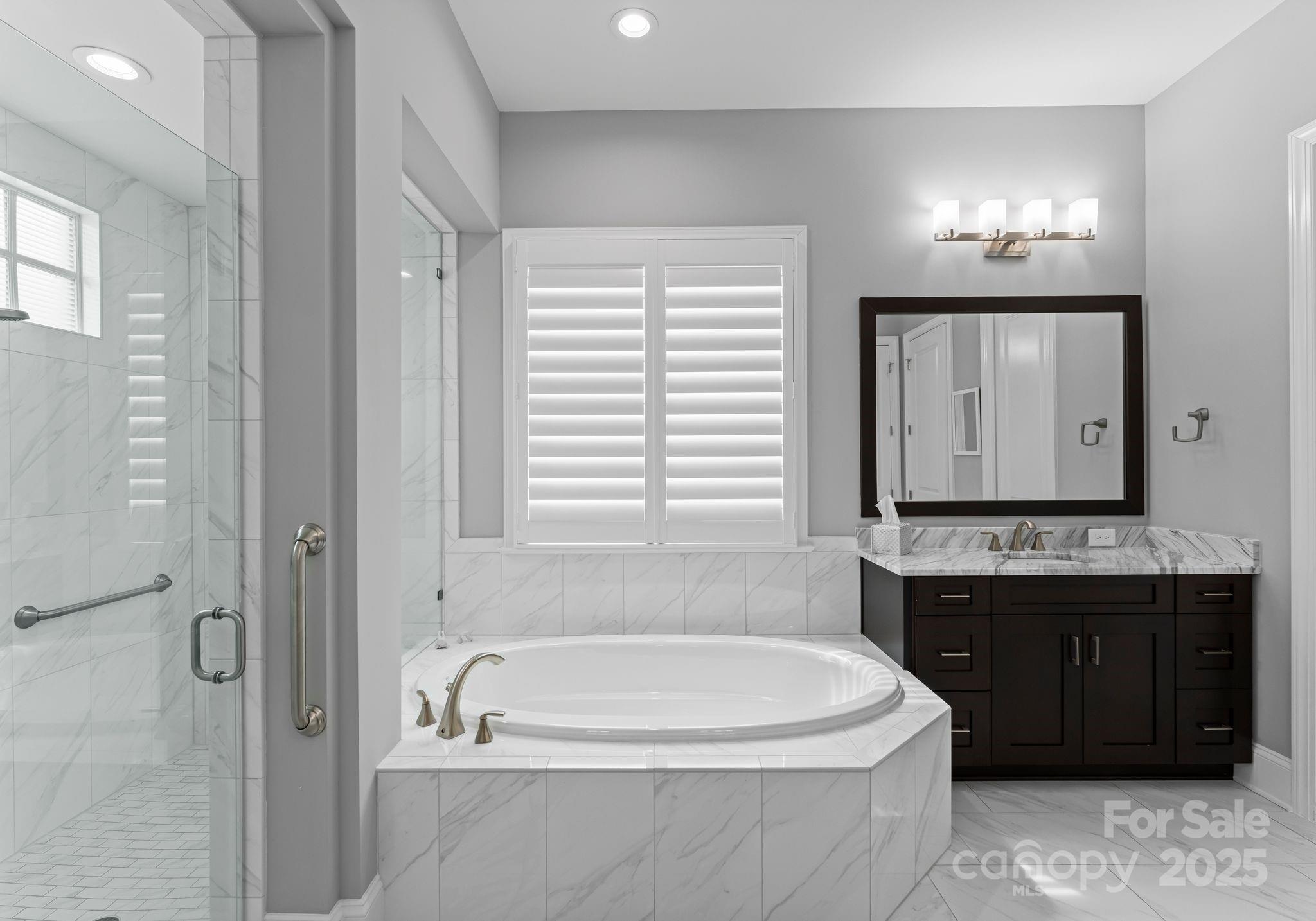 Pinnacle Ridge - Residential