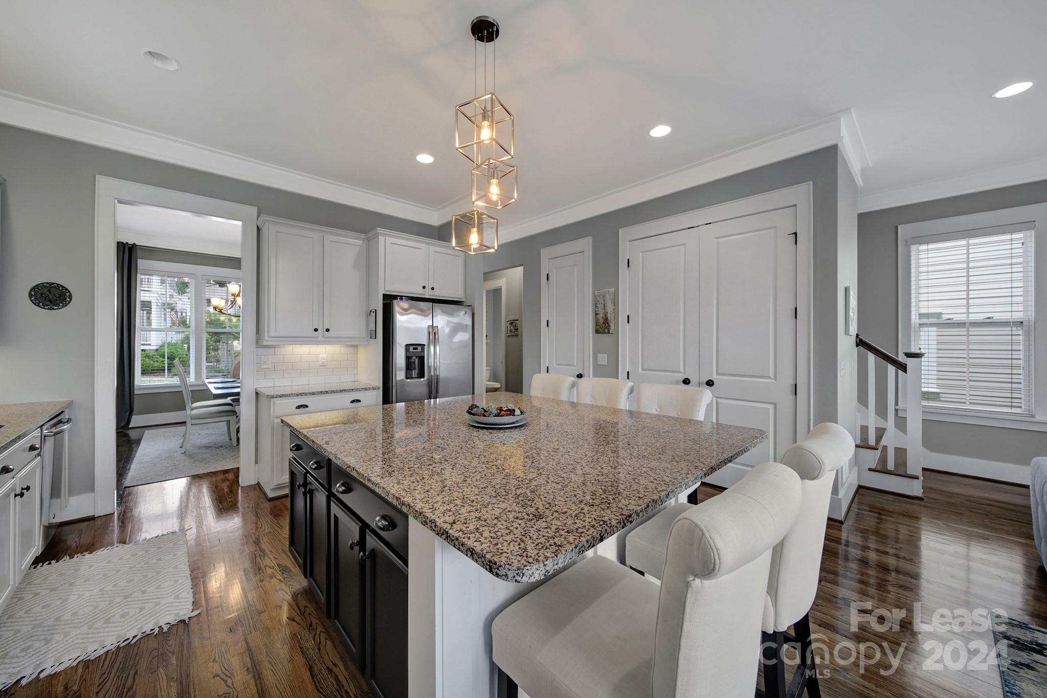 Riverwalk - Residential Lease