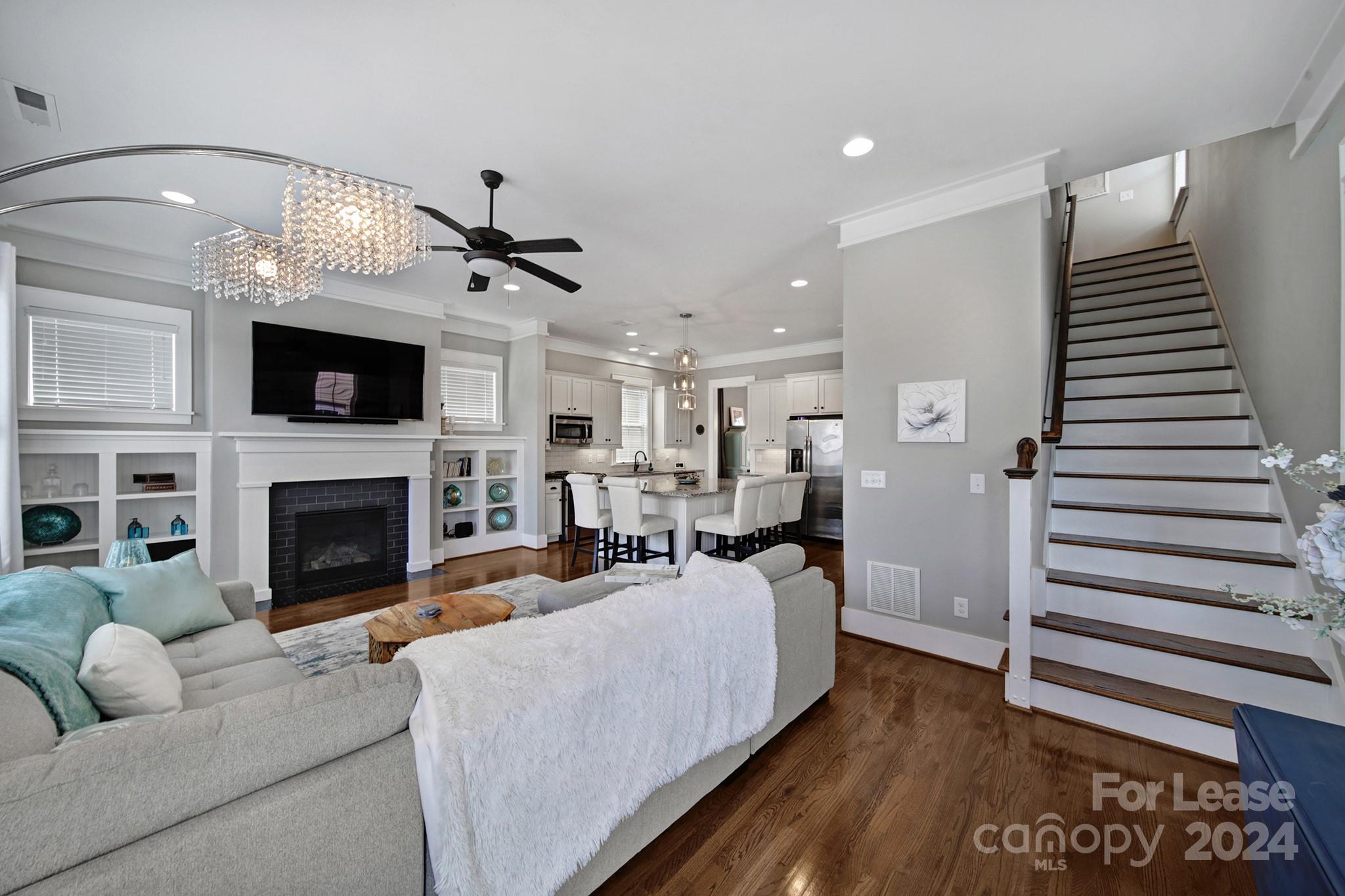 Riverwalk - Residential Lease