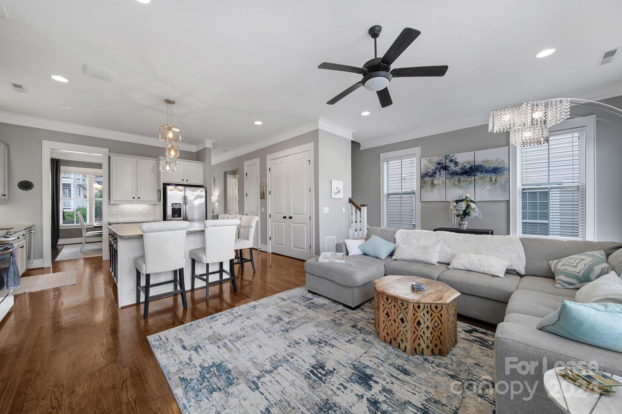 Riverwalk - Residential Lease