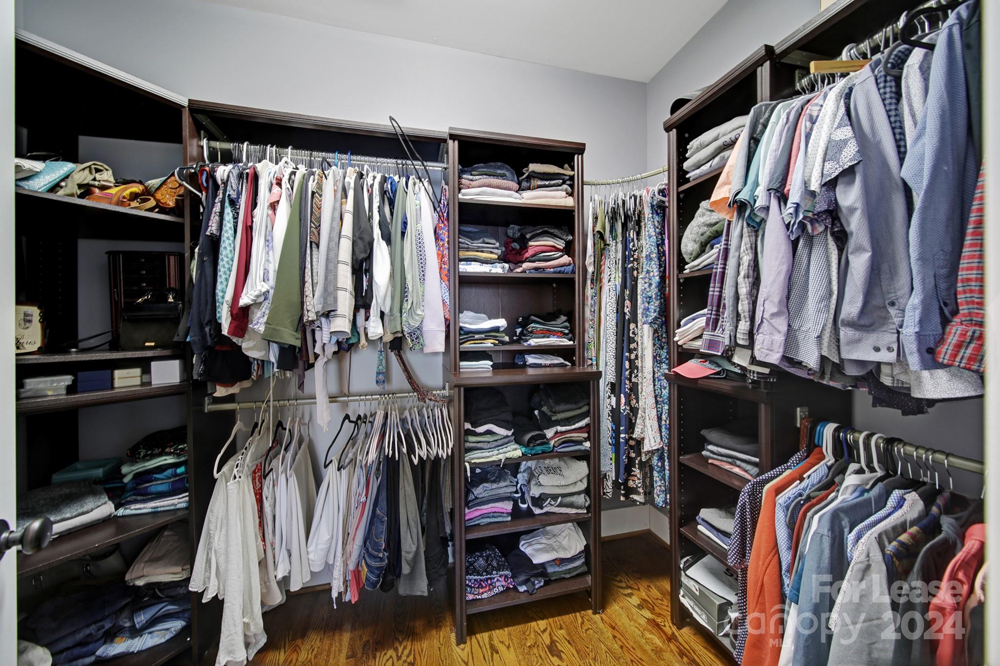 Riverwalk - Residential Lease