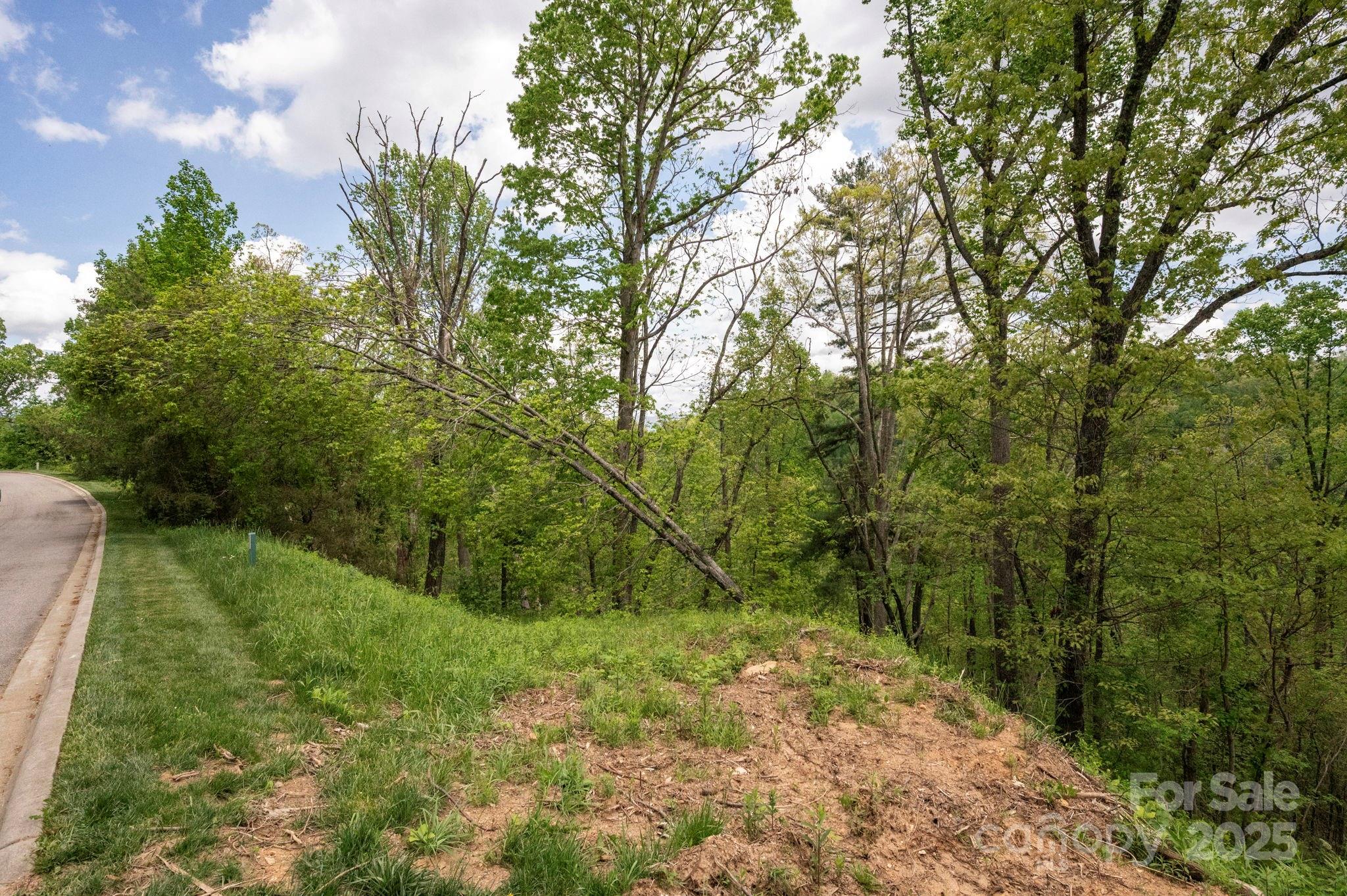 146 Summit Tower Circle 211