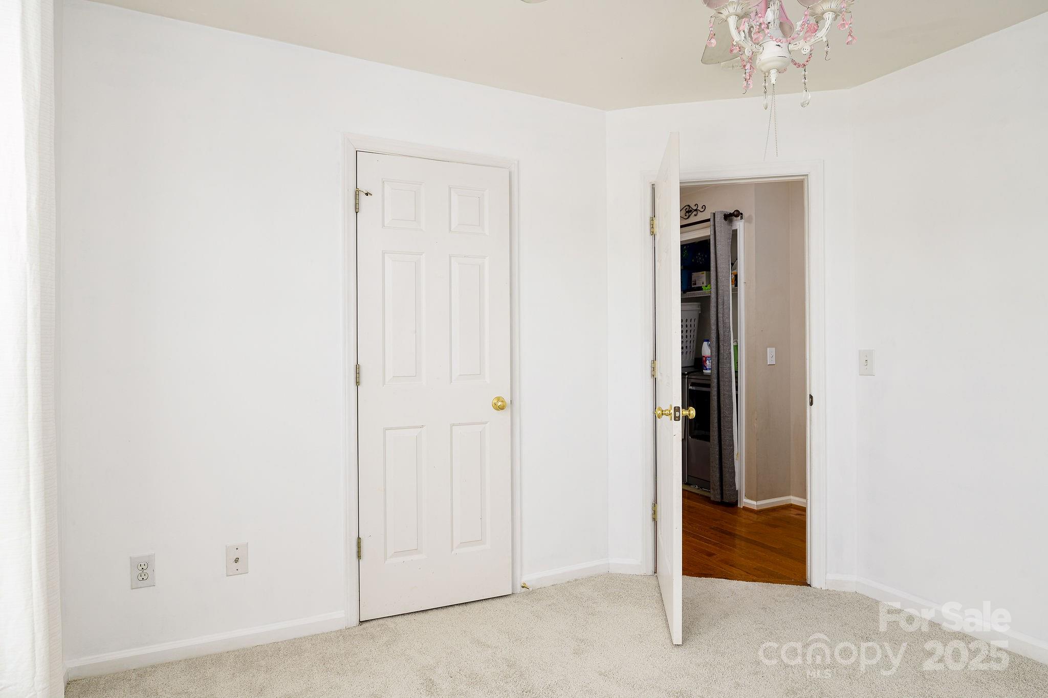 Charleston Ridge - Residential