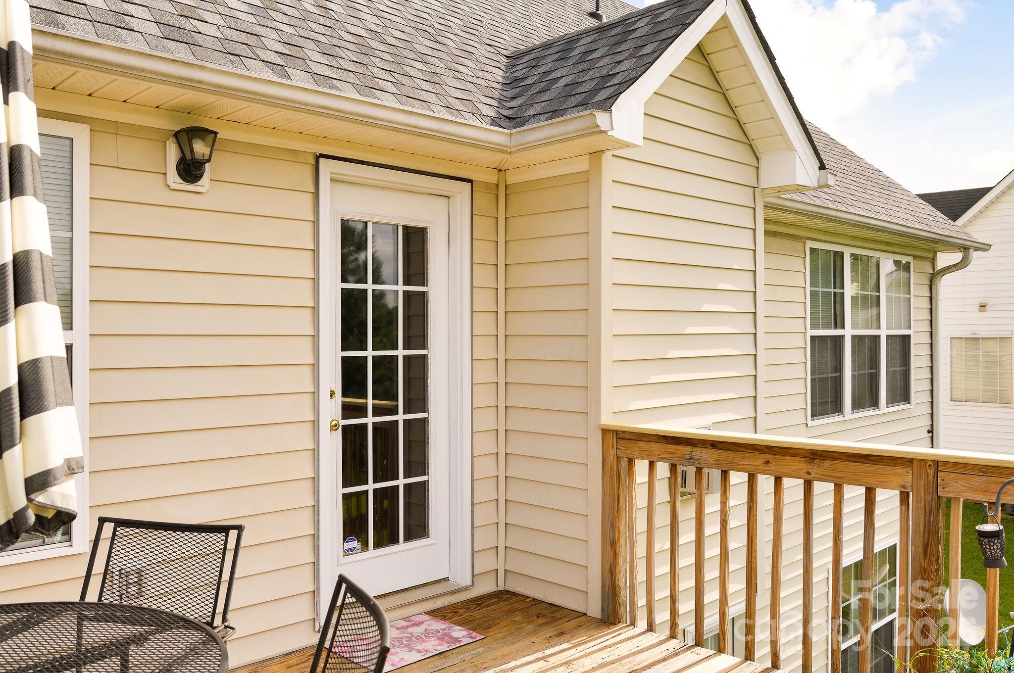 135 Winding Creek Road