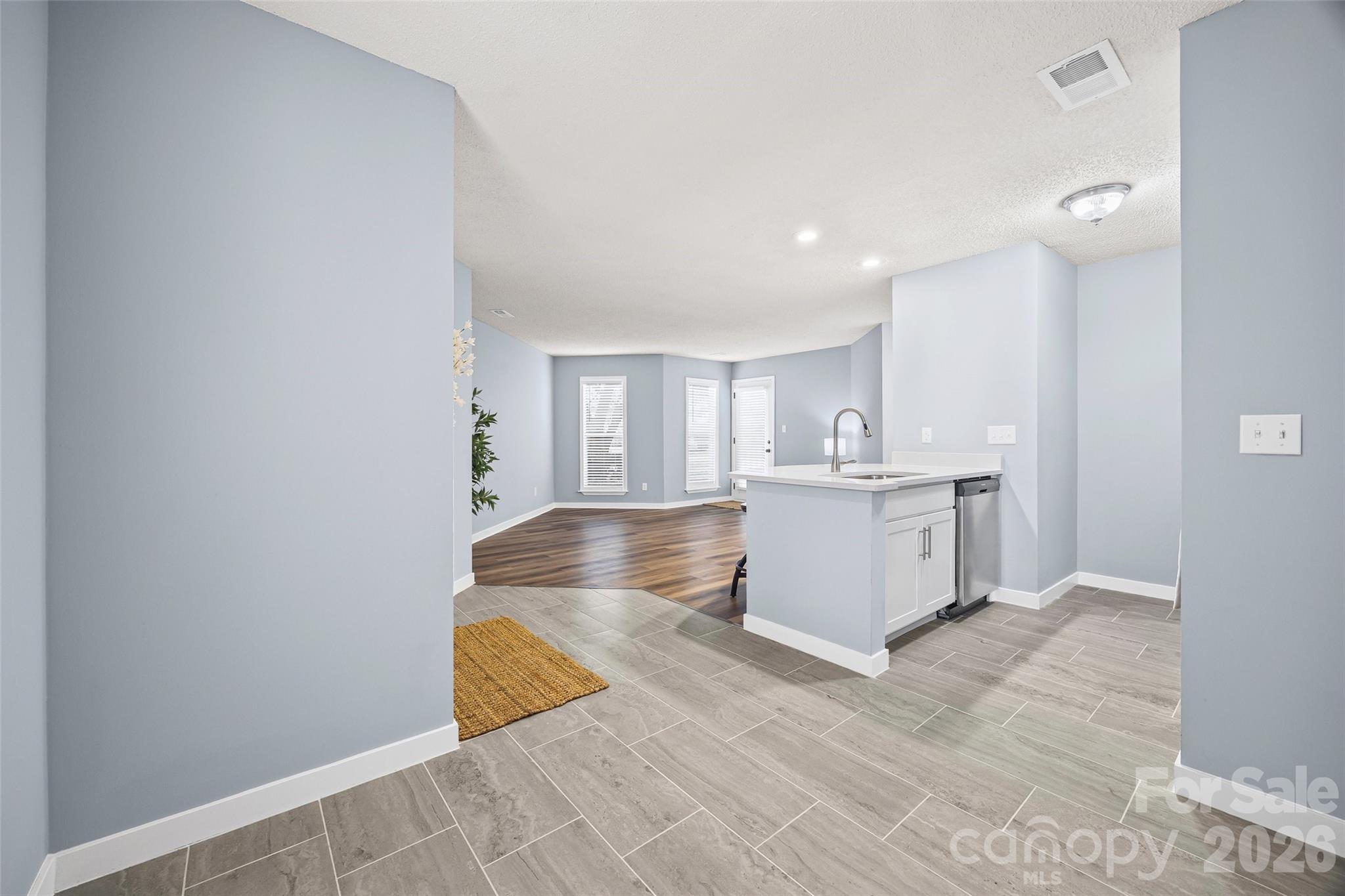 Hamiltons Bay - Residential