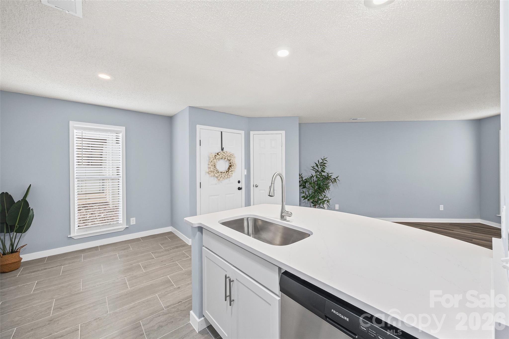 Hamiltons Bay - Residential