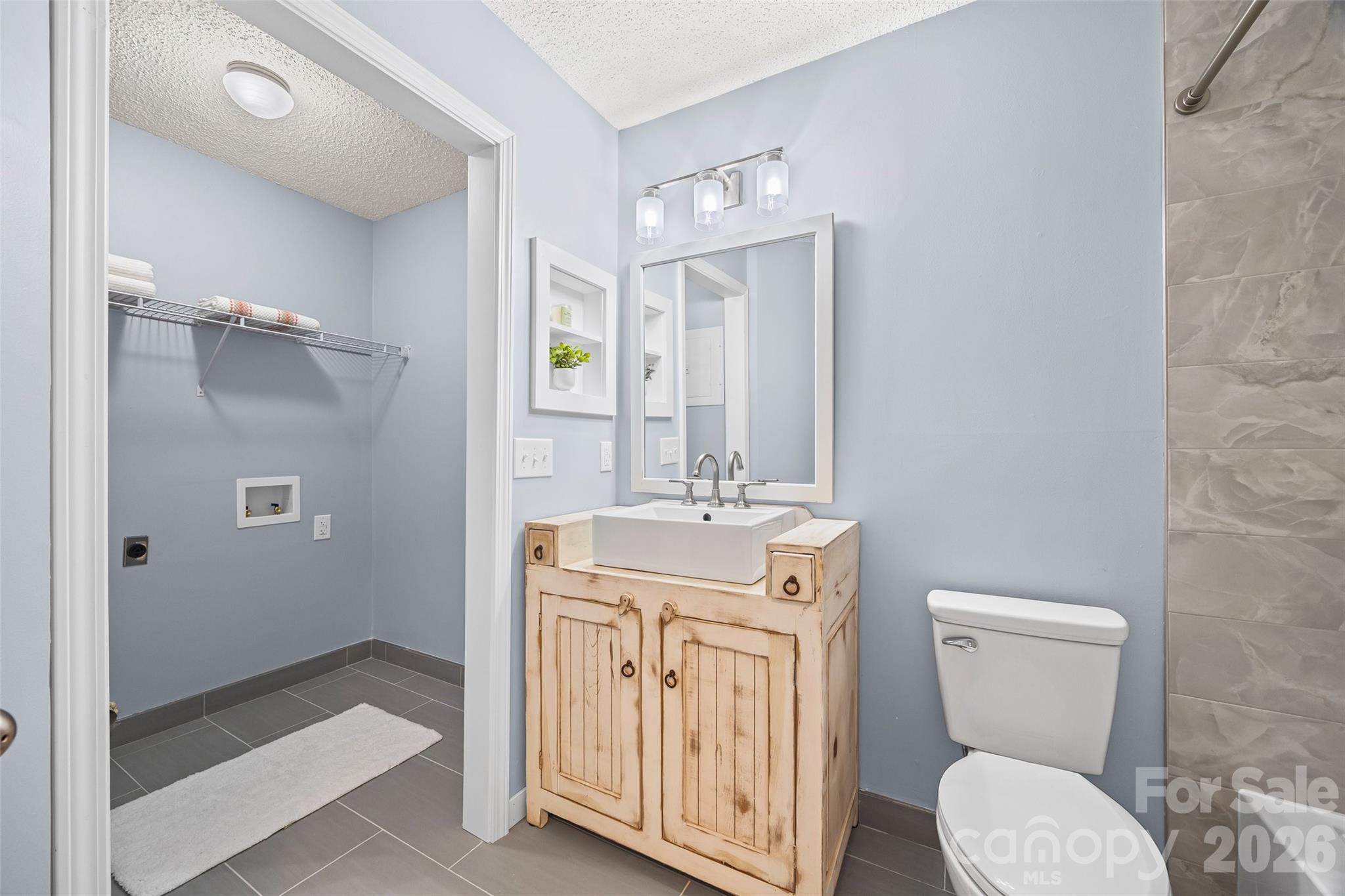 Hamiltons Bay - Residential