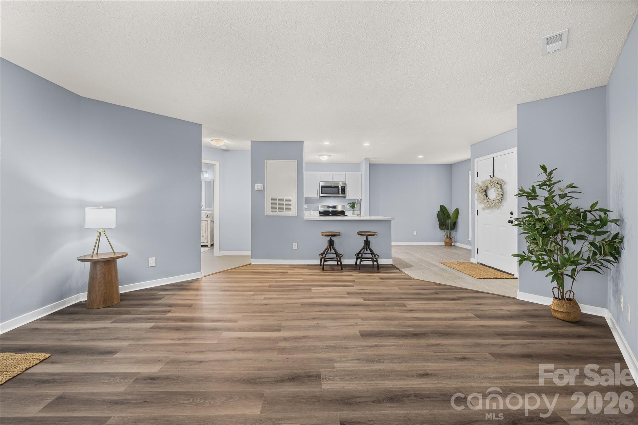 15 Hamiltons Bay Court 937