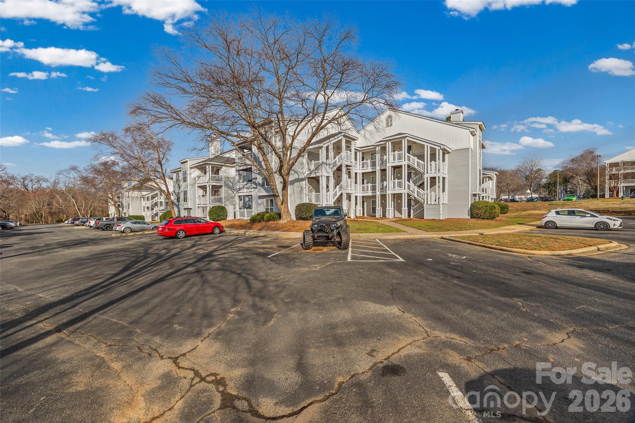 Hamiltons Bay - Residential