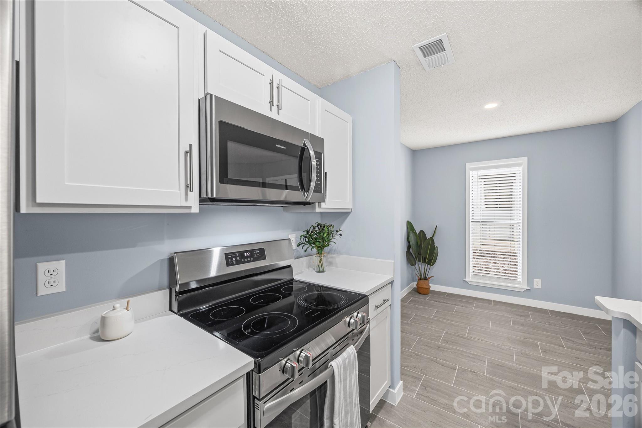 Hamiltons Bay - Residential