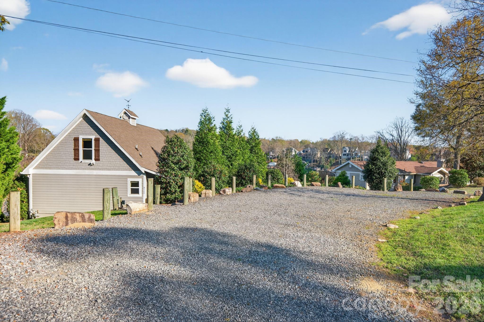 Island Point - Residential