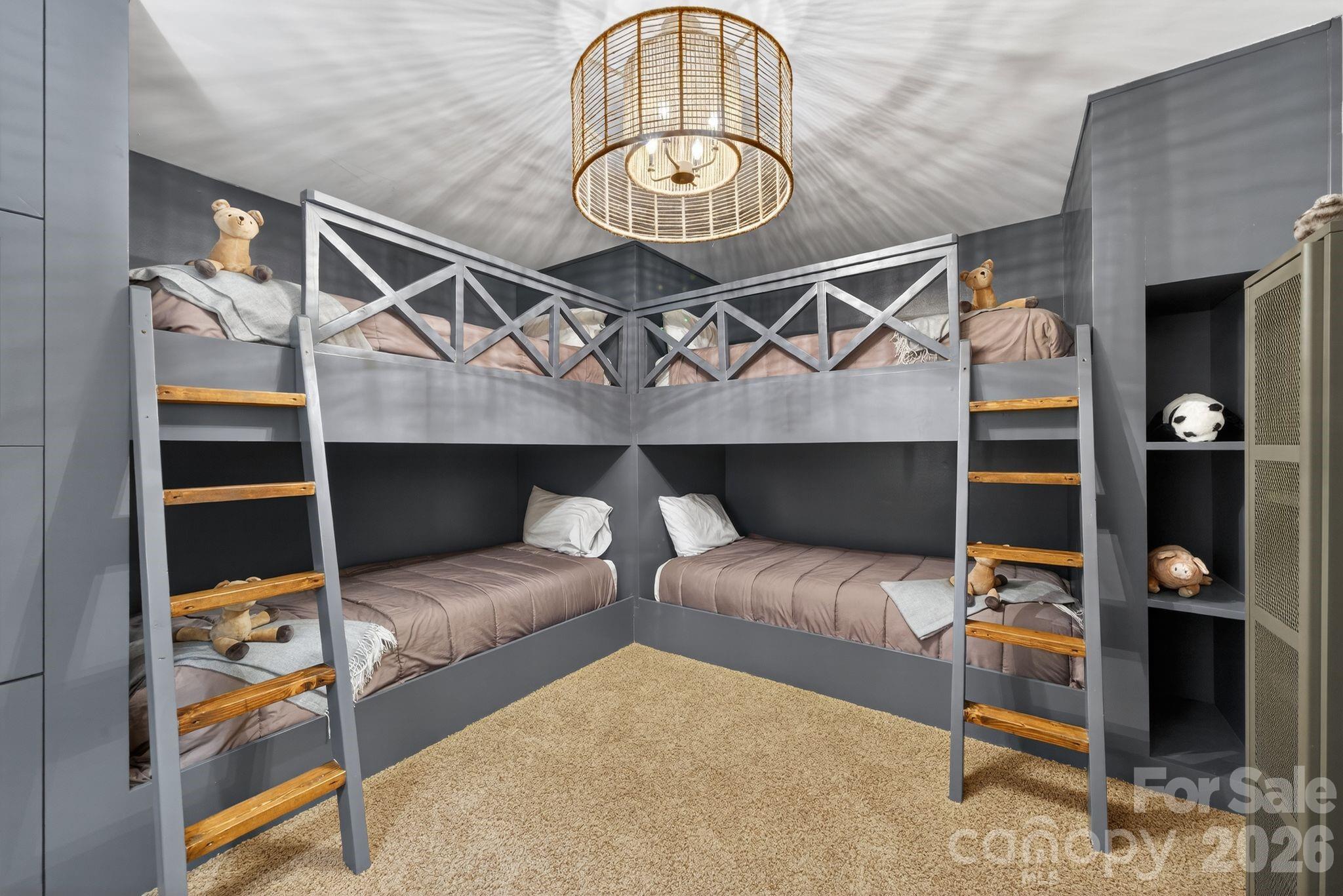 Island Point - Residential