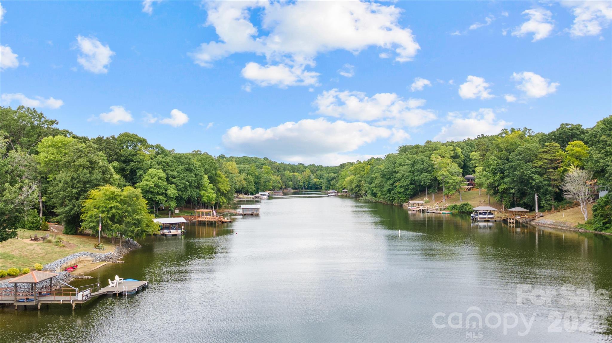 Island Point - Residential