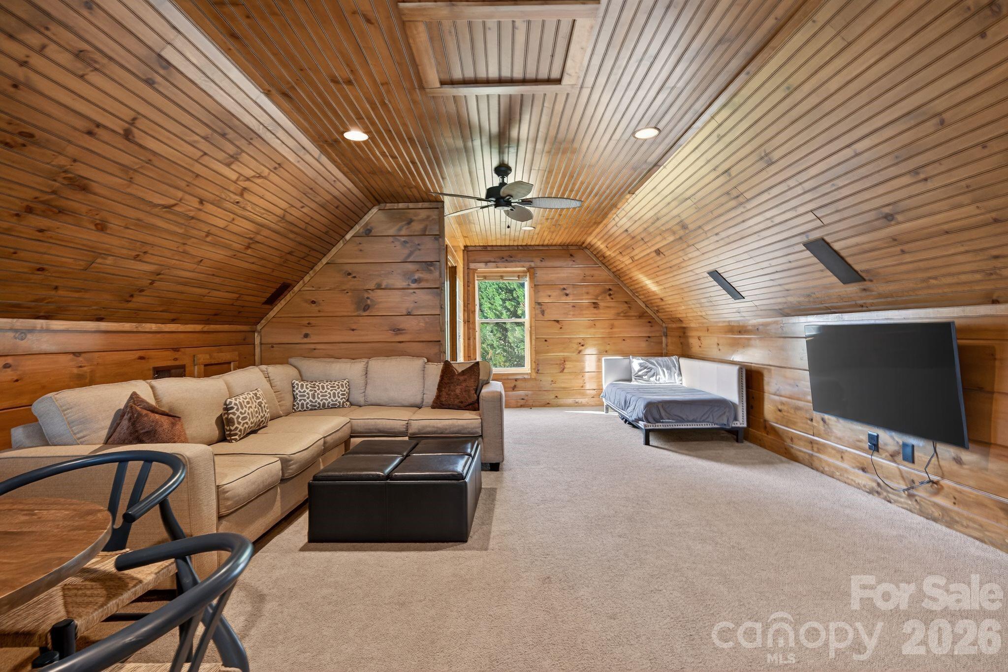 Island Point - Residential