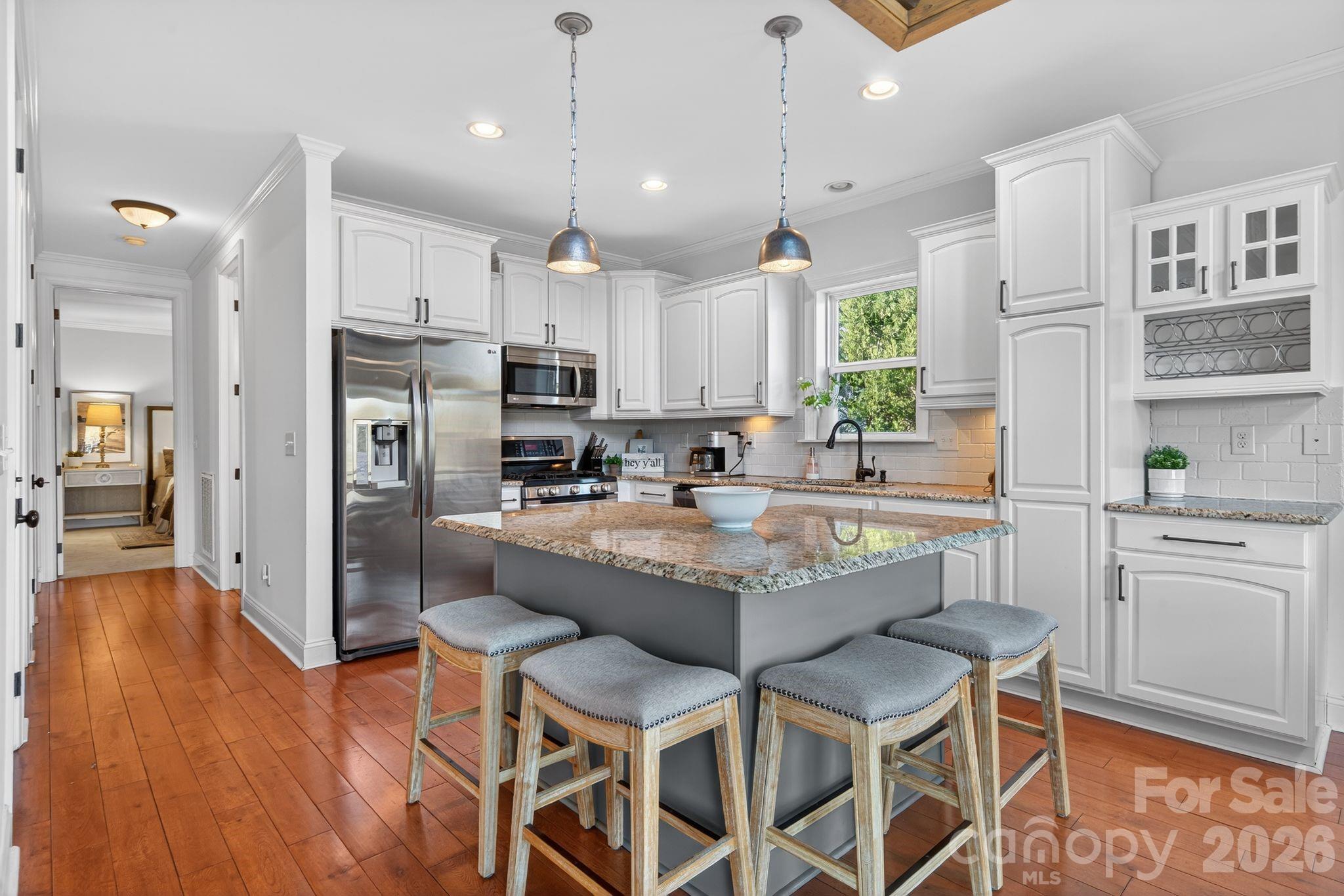 Island Point - Residential