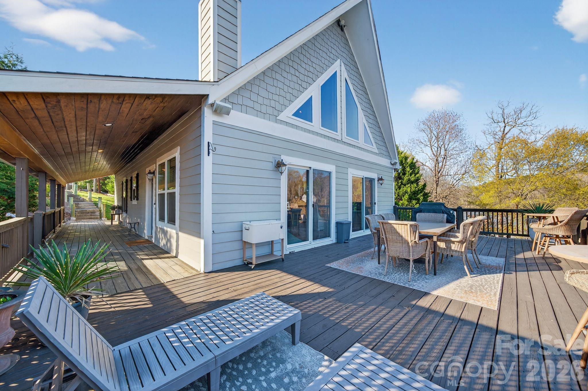 Island Point - Residential