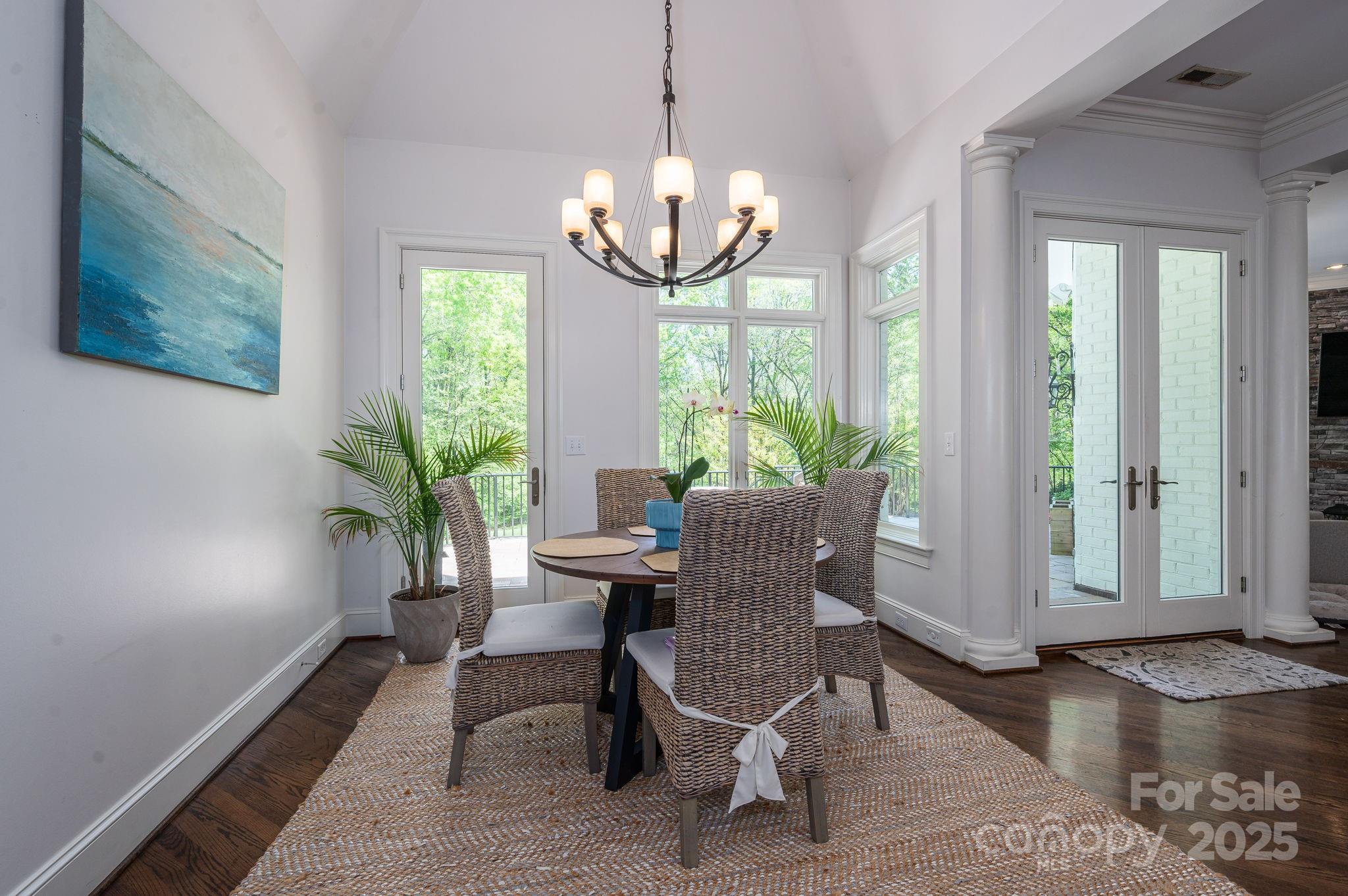 Charlotte, North Carolina 28210, United States, 6 Bedrooms Bedrooms, ,8 BathroomsBathrooms,Residential,Under Contract,114847